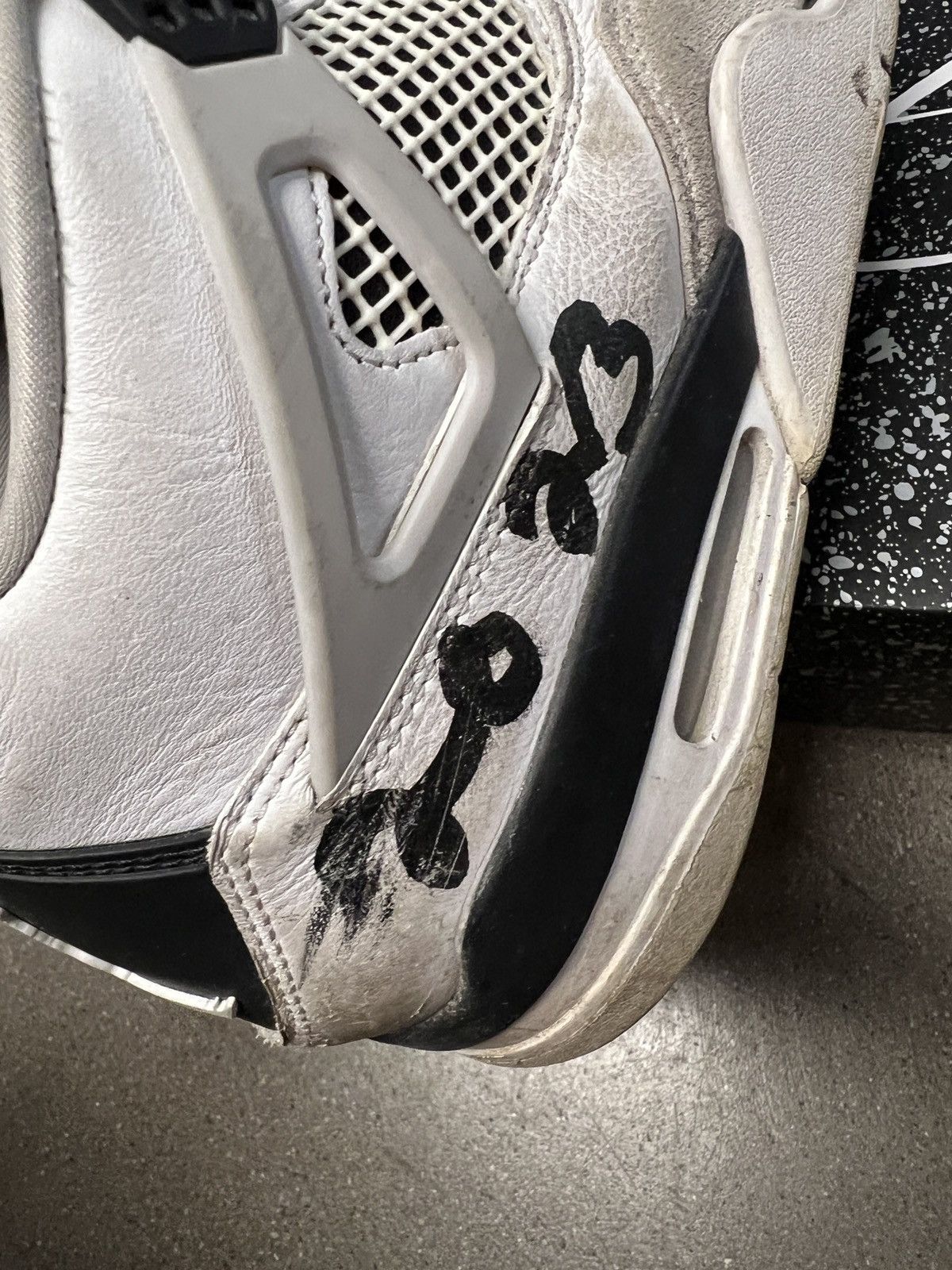 Asspizza Air Jordan 4 Military Black Size 10 Signed by Asspizza 2024 Size US 10 / EU 43 - 6 Thumbnail