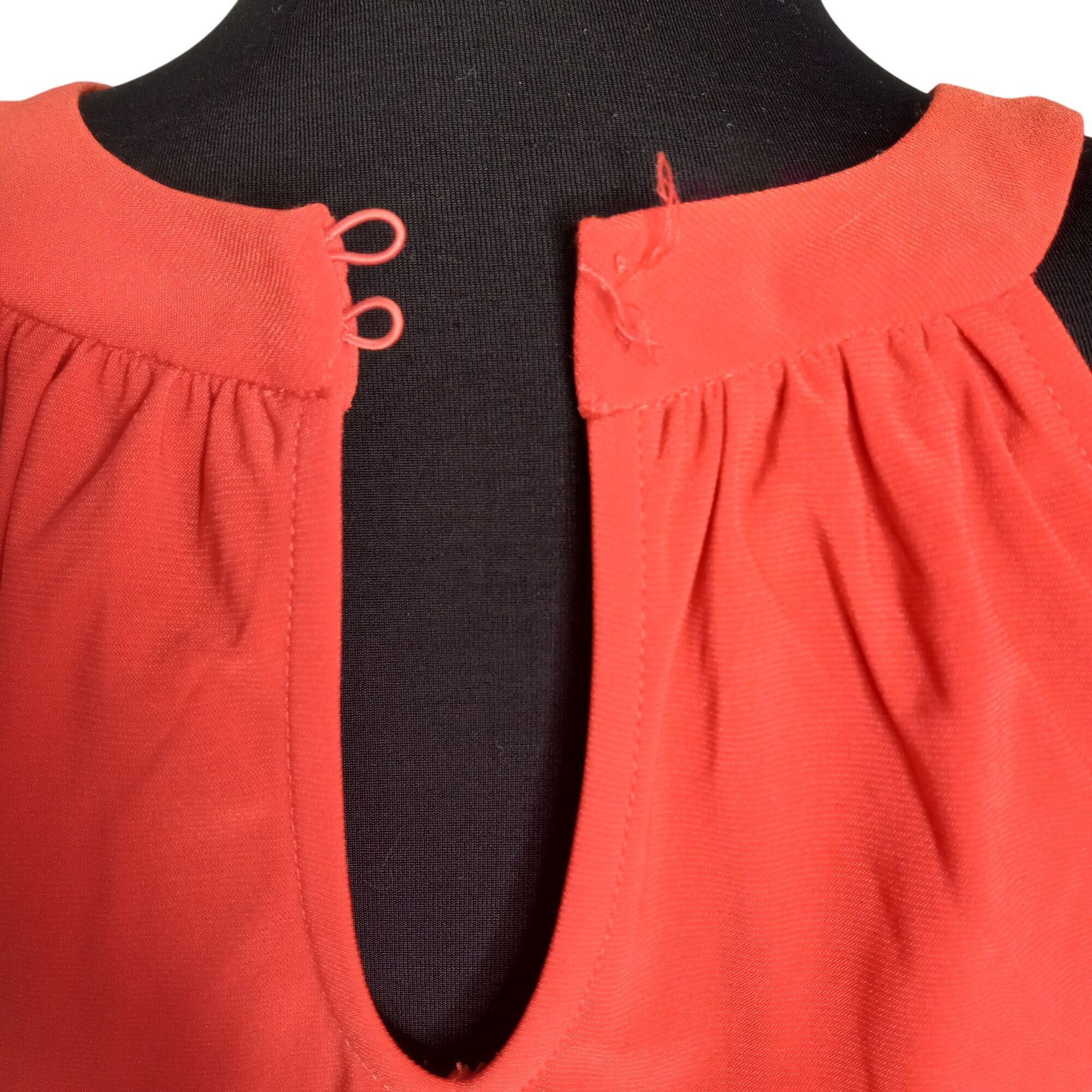White House Black Market WHBM XS Halter Top Orange Sleeveless Keyhole Embellished Bea Size XS / US 0-2 / IT 36-38 - 7 Thumbnail