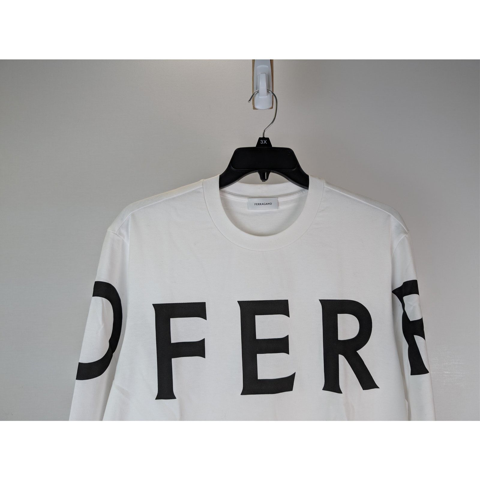 Salvatore Ferragamo o1rshd1 Ferragamo Logo T-Shirt in White Size US L / EU 52-54 / 3 - 2 Thumbnail
