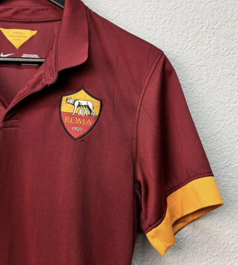 Nike Nike AS ROMA 2014-15 Home Football Jersey Size US S / EU 44-46 / 1 - 6 Thumbnail