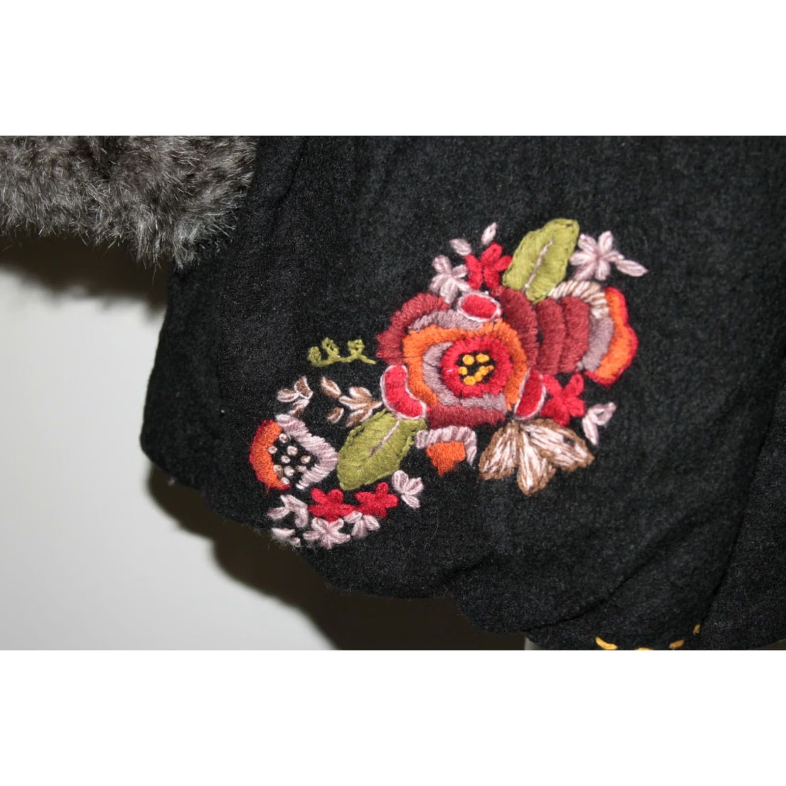 Desigual Desigual Coat Womens Black Jacket 38 Overcoat Casual Polyester Button 38 Desigual Womens Coat Black 38- Regular Size Size XS / US 0-2 / IT 36-38 - 2 Thumbnail