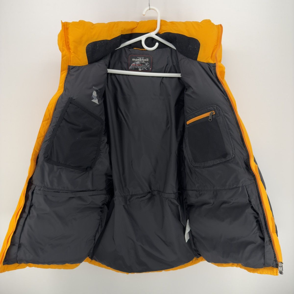 Montbell Mont Bell Windstopper men’s puffer jacket, yellow Size US M / EU 48-50 / 2 - 7 Thumbnail