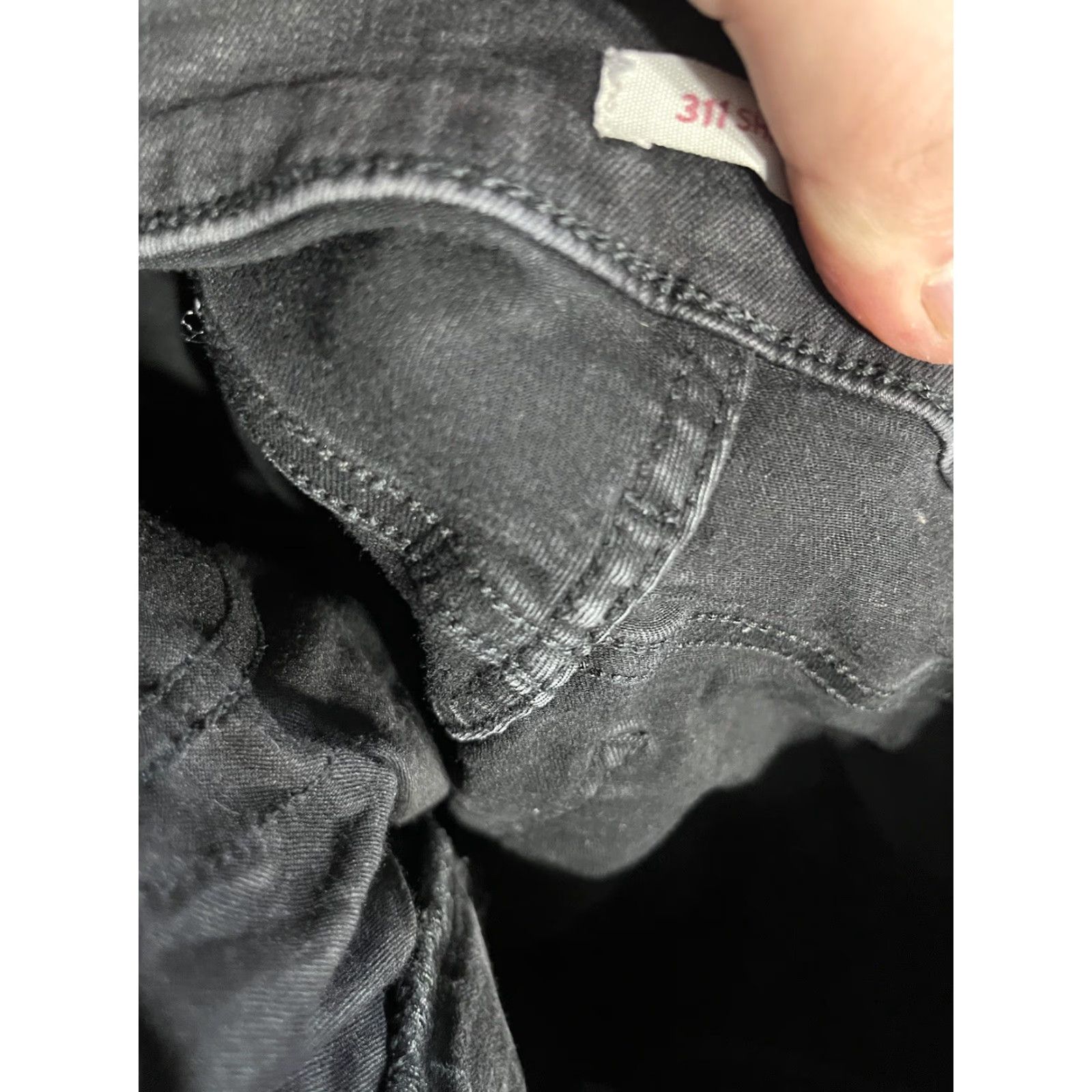 Levi's Levi’s 311 Shaping Skinny Black 31x30 Jeans Women Slimming Pockets Denim 311 Retro 80s 90s Size 24" / US 00 / IT 34 - 6 Thumbnail