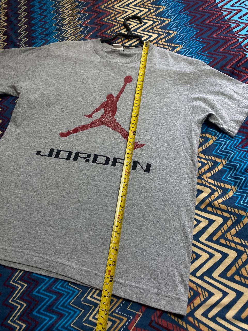 Jordan Brand Streetwear T-Shirt Jordan Brand big logo gray Y2K Vintage Size US L / EU 52-54 / 3 - 9 Thumbnail