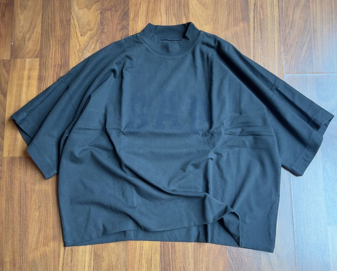 Balenciaga × Gap × Yeezy Shirt Yeezy x gap x Balenciaga Size US M / EU 48-50 / 2 - 2 Thumbnail