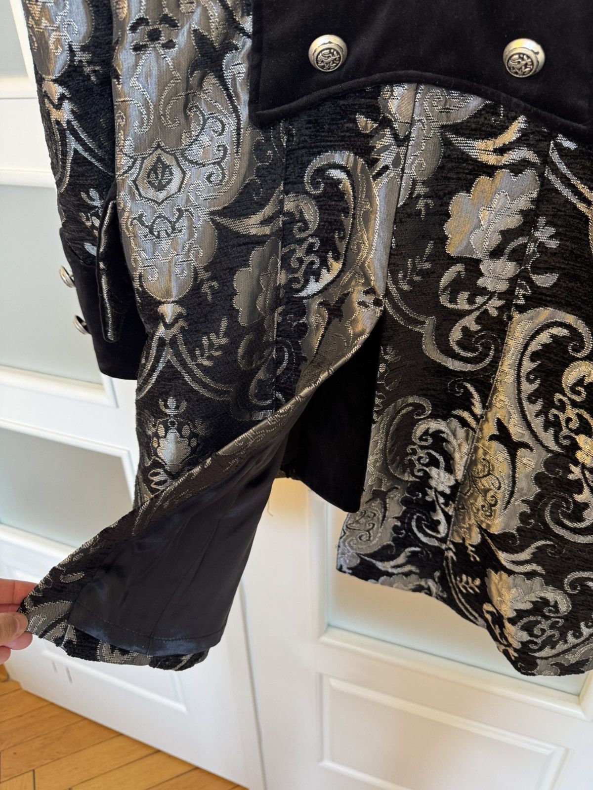 Other Shrine of Hollywood Dragon Coat Silver/Black Tapestry Size US L / EU 52-54 / 3 - 12 Thumbnail