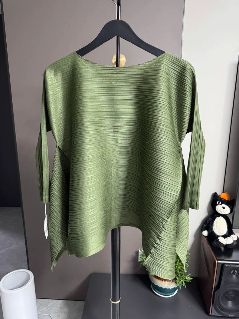 Issey Miyake Issey Miyake size:3 Green wavy horizontal stripe spring to Size S / US 4 / IT 40 - 2 Thumbnail