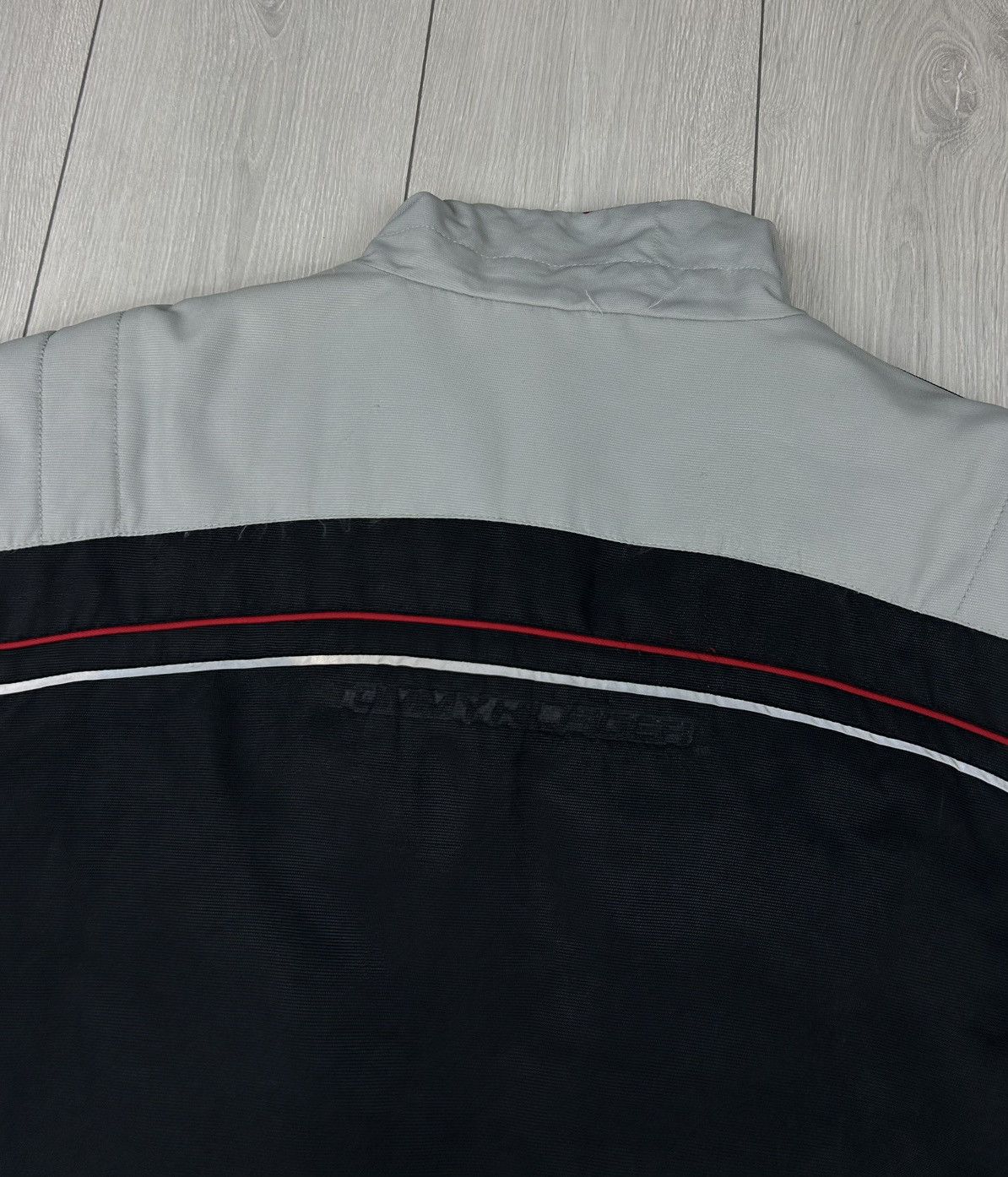 Tommy Hilfiger × Vintage Tommy Hilfiger Vintage Winter Jacket Grey Size XL Size US XL / EU 56 / 4 - 10 Thumbnail