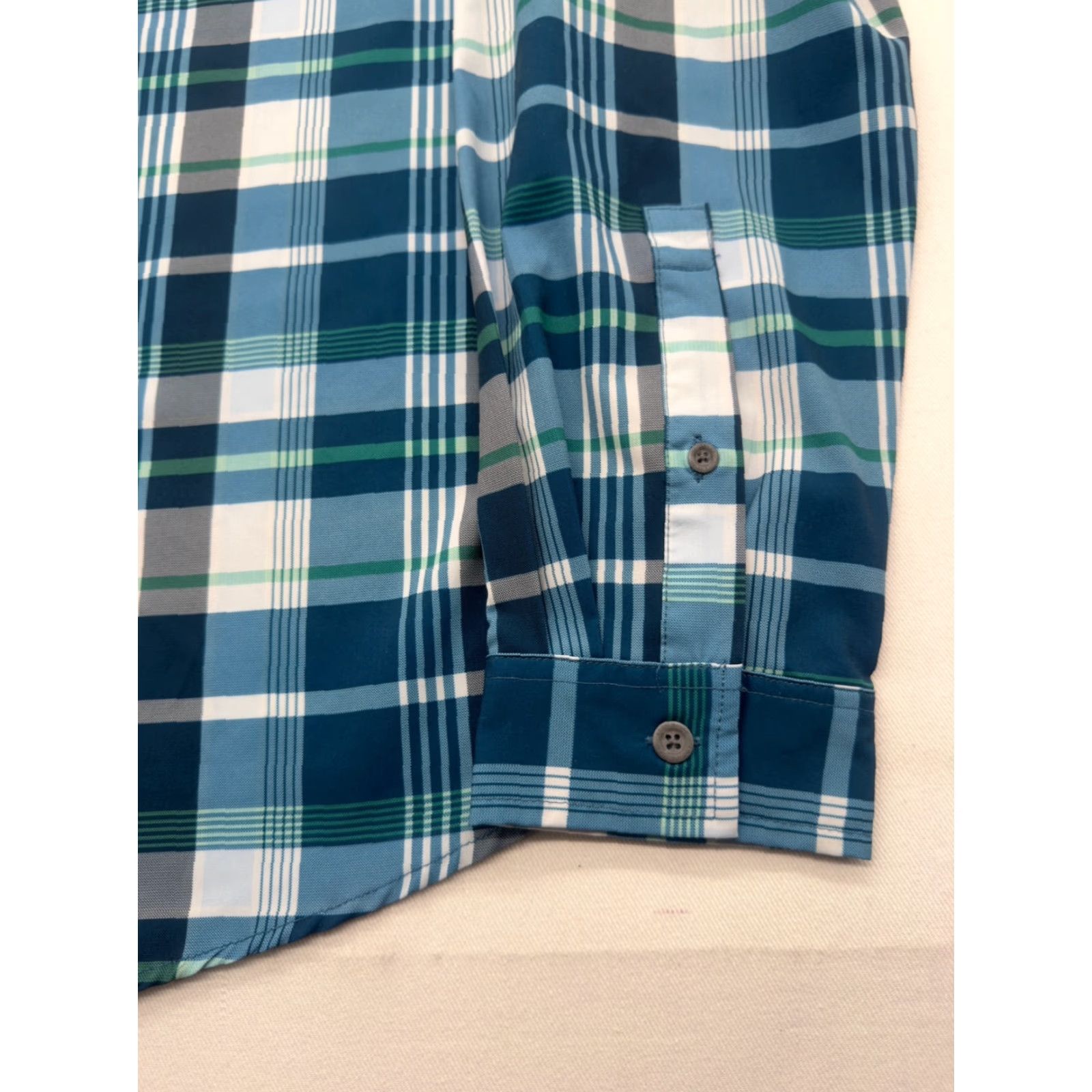 Eddie Bauer Eddie Bauer Button-Up Shirt XL Mens Green Plaid Lightweight Short Description? Size US XL / EU 56 / 4 - 5 Thumbnail