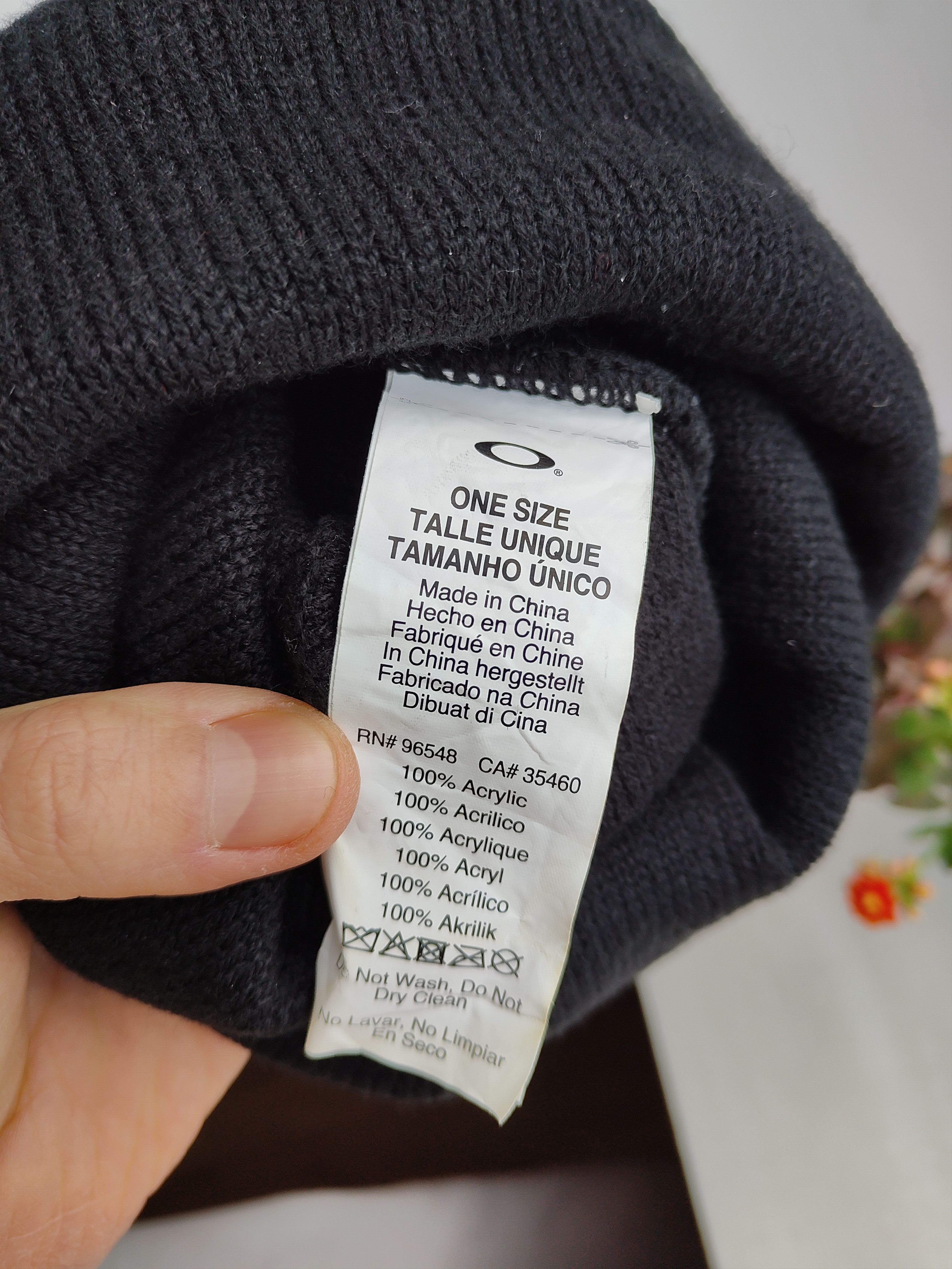 Oakley Oakley Factory Cuff Beanie Blackout hat with pompon Oakley Size ONE SIZE - 4 Thumbnail