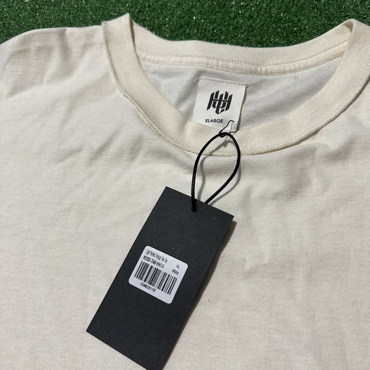 MNML Locust and wild honey light perfect vintage tee white Size US XL / EU 56 / 4 - 2 Thumbnail