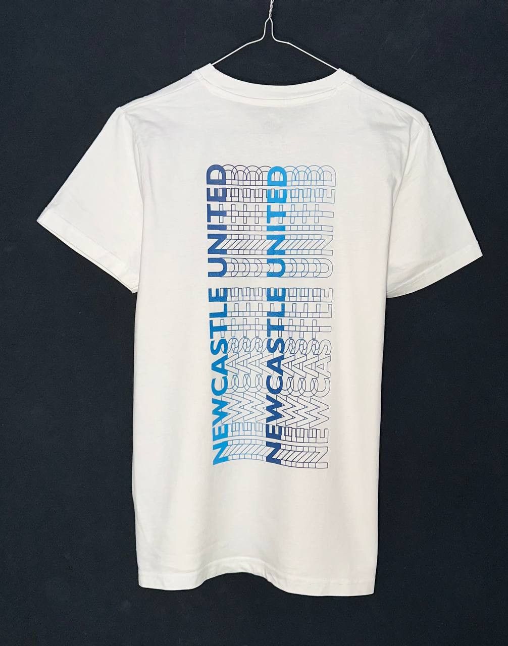 Castore Castore NUFC Newcastle United Core Cotton T-Shirt white Size US XS / EU 42 / 0 - 2 Thumbnail