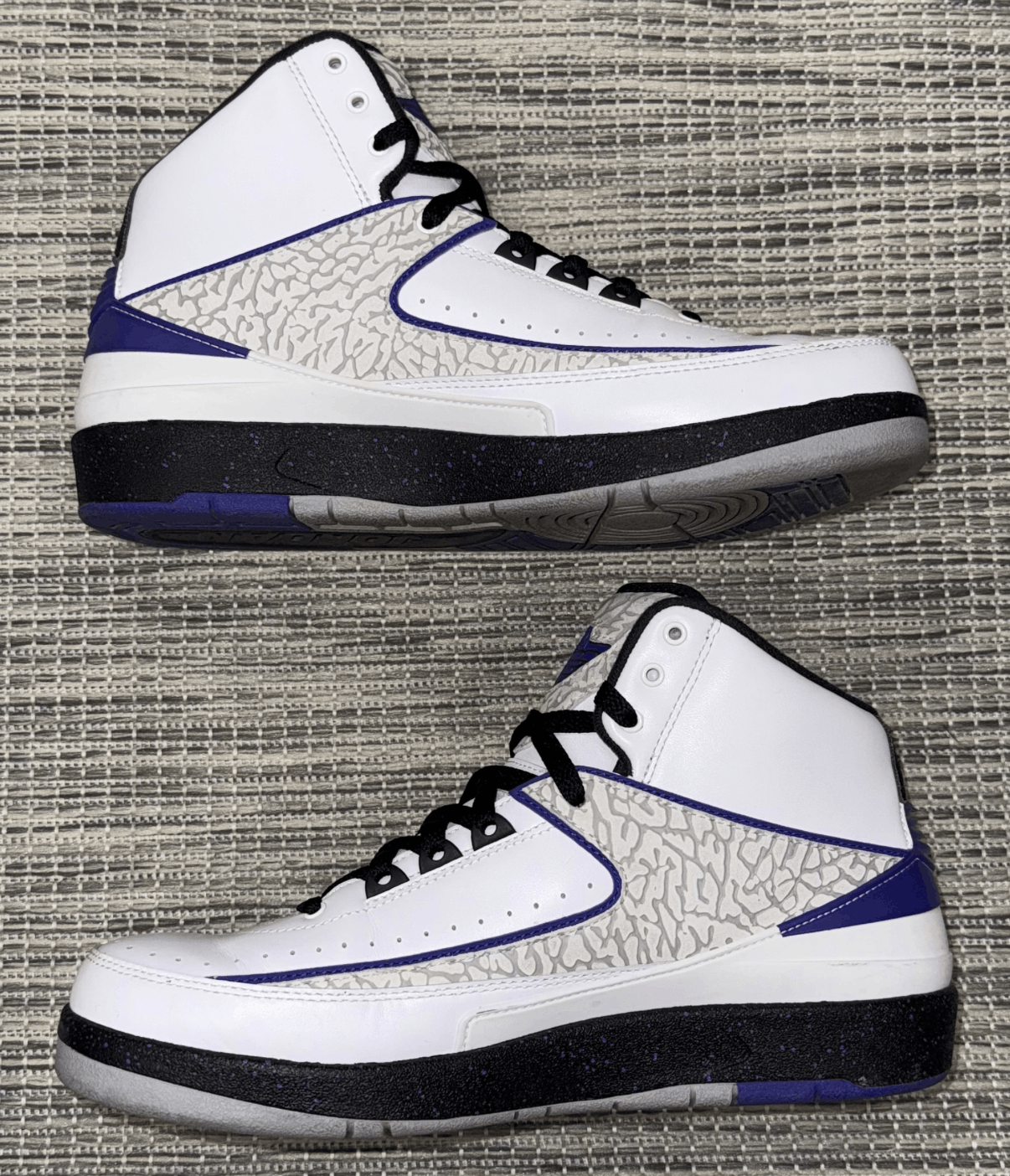 Jordan Brand Air Jordan 2 "Concord" Size US 9 / EU 42 - 2 Thumbnail