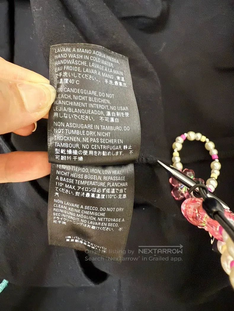 Balenciaga Balenciaga Black Eco-Friendly Short Sleeve Size US S / EU 44-46 / 1 - 4 Thumbnail