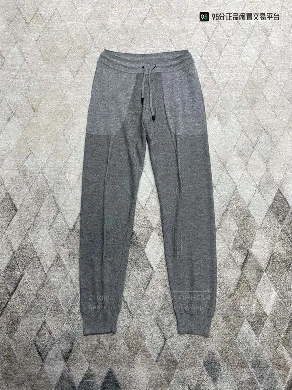 Ermenegildo Zegna Zegna Men's Gray Pleated Drawstring Knit Sweatpants. Size US 32 / EU 48 - 2 Thumbnail