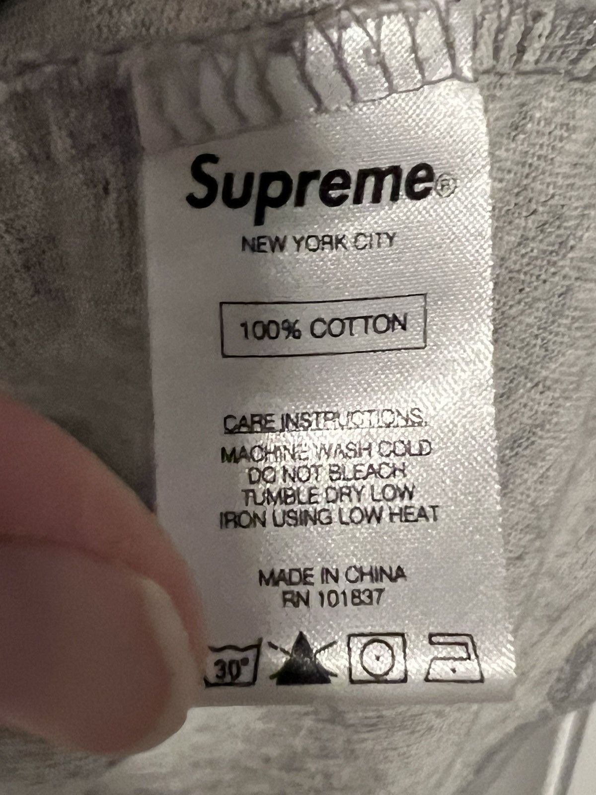 Supreme SUPREME Long Sleeve Grey Jersey Size US L / EU 52-54 / 3 - 5 Thumbnail