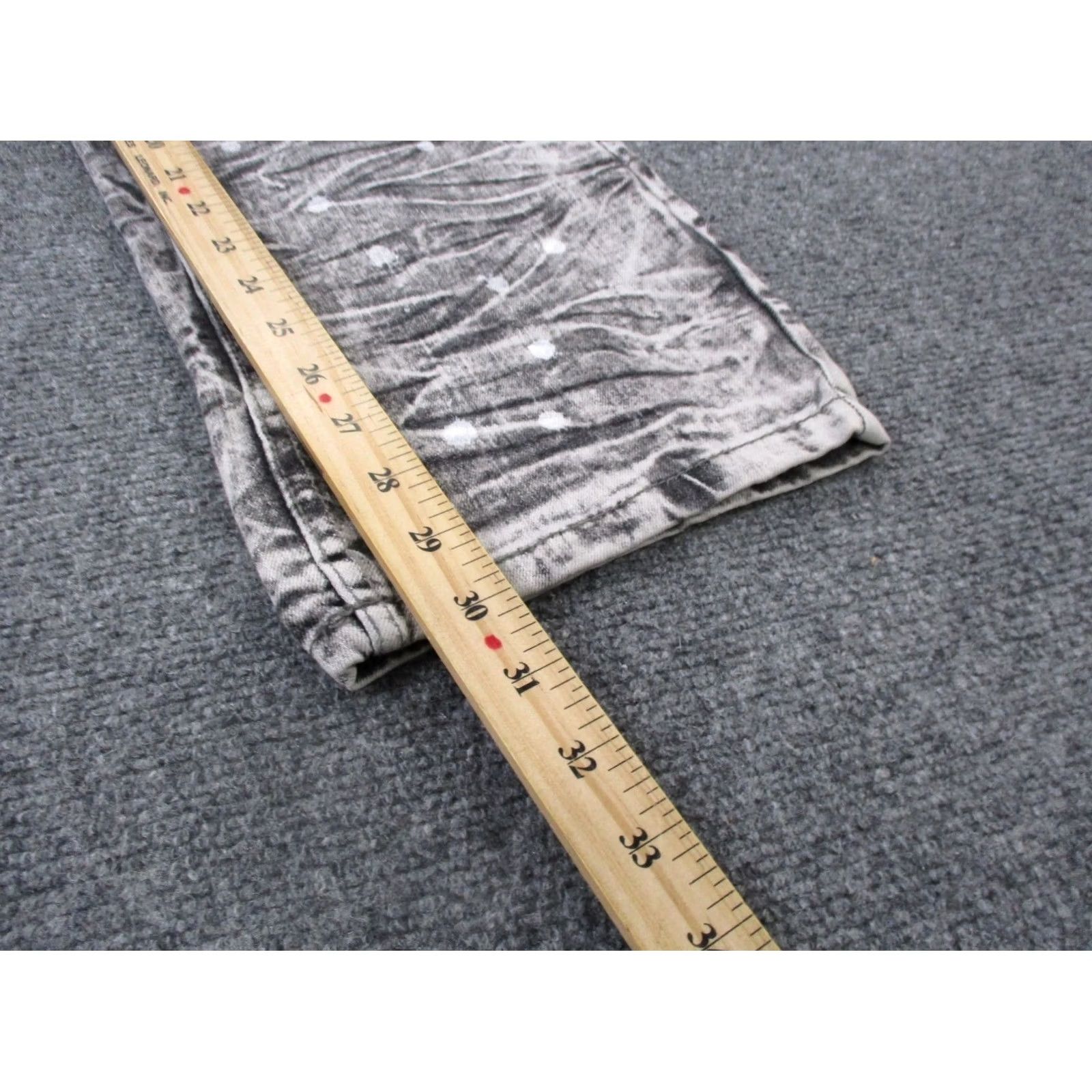 Southpole Southpole Jeans Men 36 X 30 Denim Skinny Paint Splatter Grunge Y2K Mens Jeans Regular Fit Gray Color, Stretch, Distressed Denim, 90s Style, Skater Size US 38 / EU 54 - 4 Thumbnail