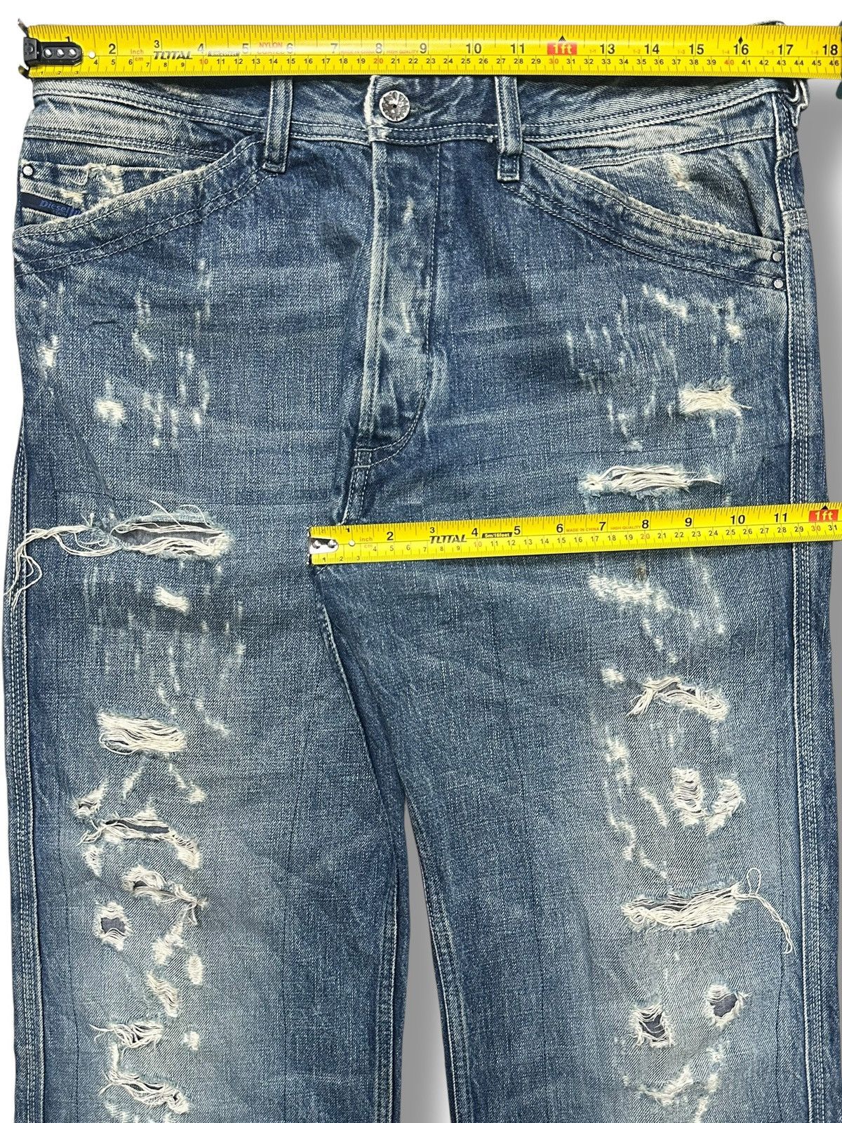 Diesel Vintage Diesel Distressed Ripped Jeans Straight With Faded Size US 34 / EU 50 - 16 Thumbnail