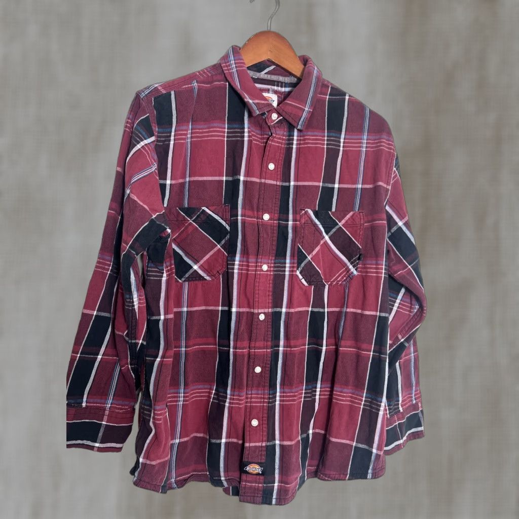 Dickies Dickies Mens XL Long Sleeve Pearl Snap Shirt Burgundy Plaid Flannel Cotton Size US XL / EU 56 / 4 - 1 Thumbnail