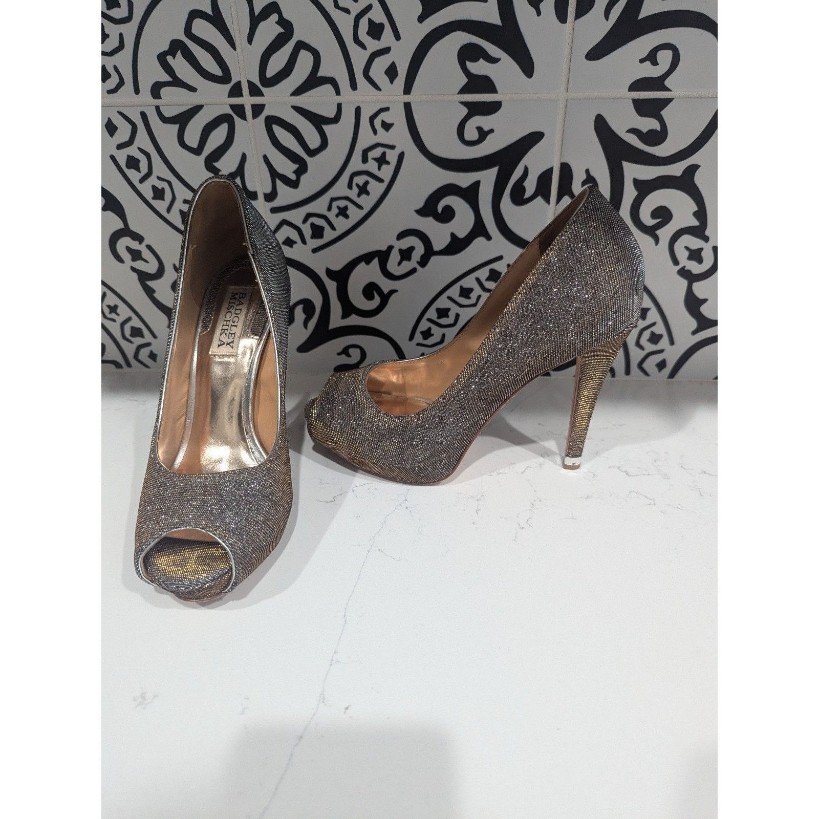 Badgley Mischka Badgley Mischka Gold/Silver Metallic Fabric Peep Toe Stilett Size US 6 / IT 36 - 5 Thumbnail