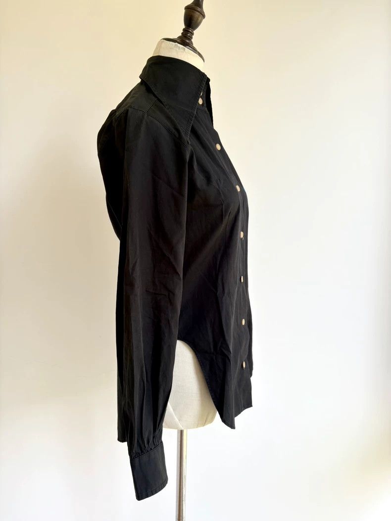 Vivienne Westwood Vivienne Westwood A three-button shirt with a big collar Size S / US 4 / IT 40 - 4 Thumbnail