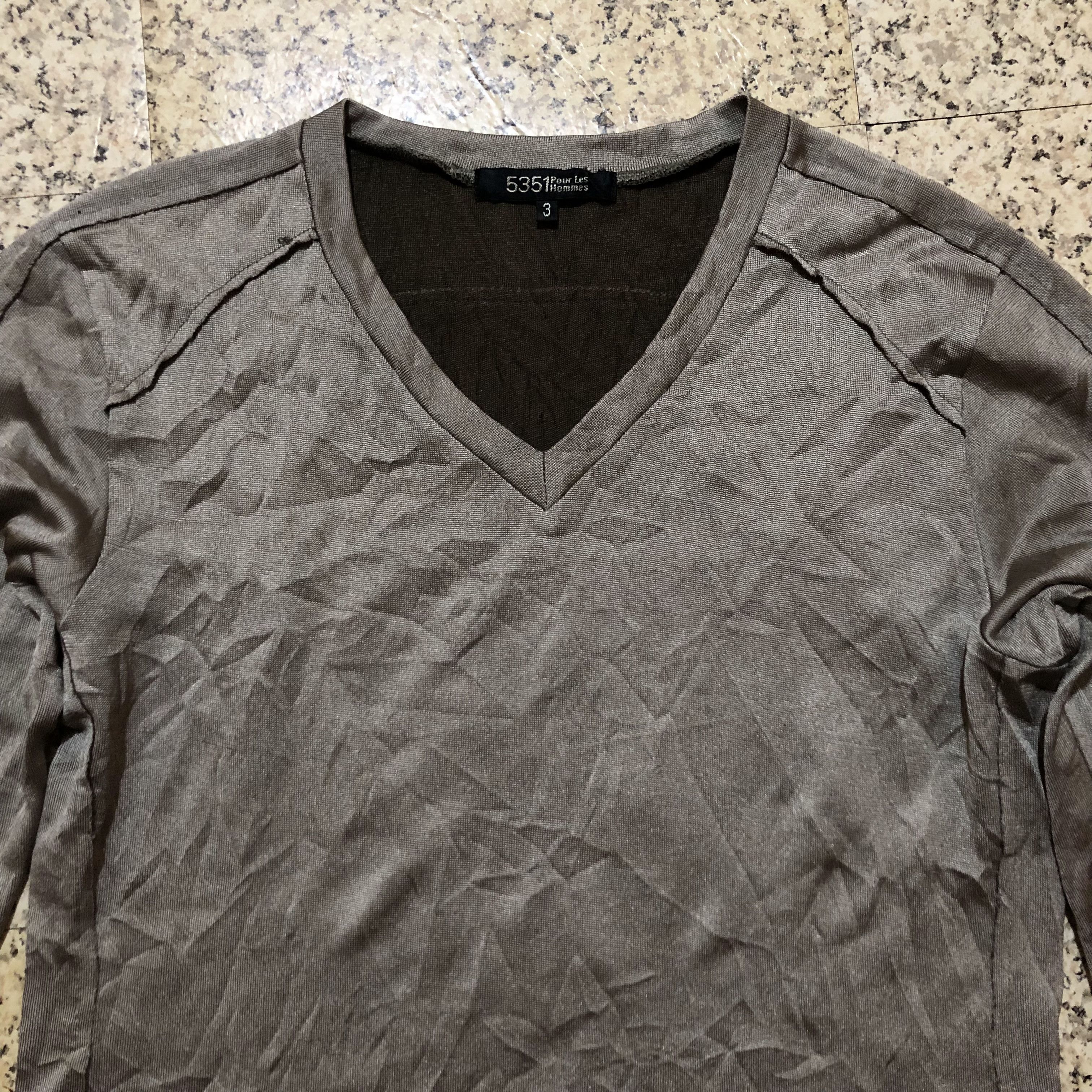 5351 POUR LES HOMMES 5351 Pour Les Hommes Textured Wrinkle V-Neck Long Sleeve Size US S / EU 44-46 / 1 - 3 Thumbnail