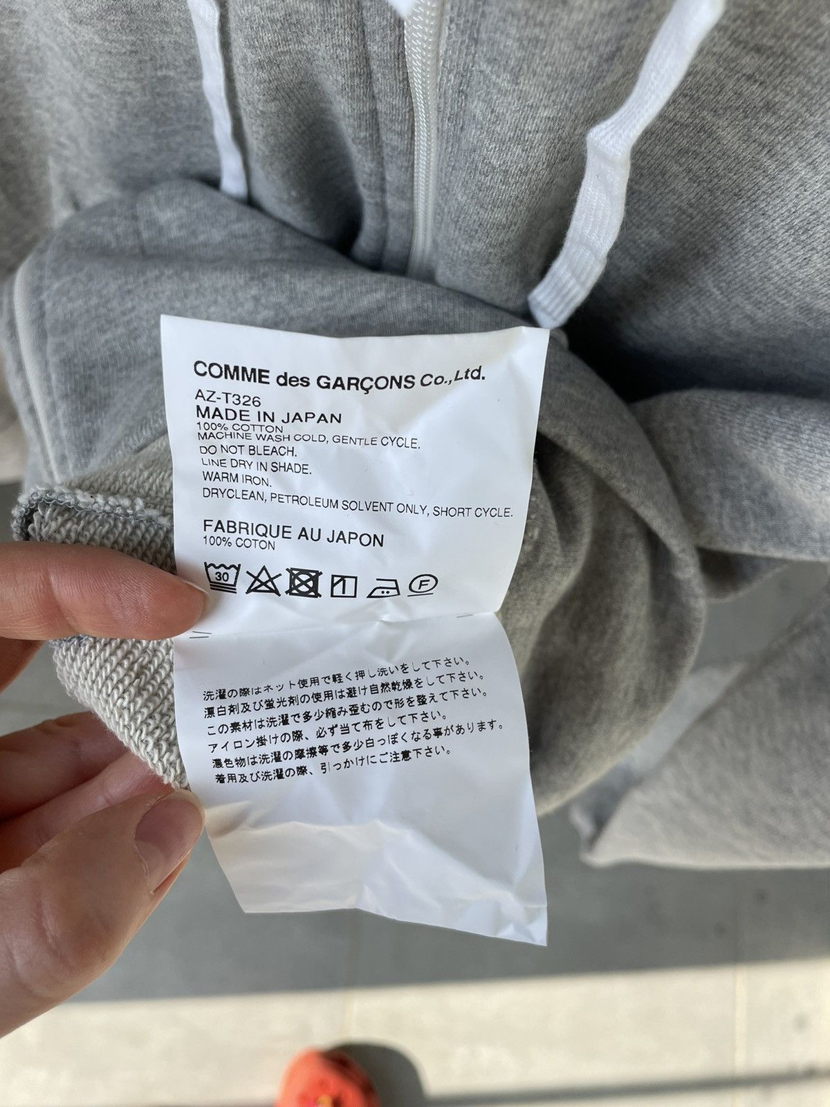 Comme des Garcons × Comme des Garcons Homme Plus × Comme des Garcons PLAY Collaboration COMME DES GARÇONS PLAY x Invader Pixel Heart Size US S / EU 44-46 / 1 - 13 Thumbnail