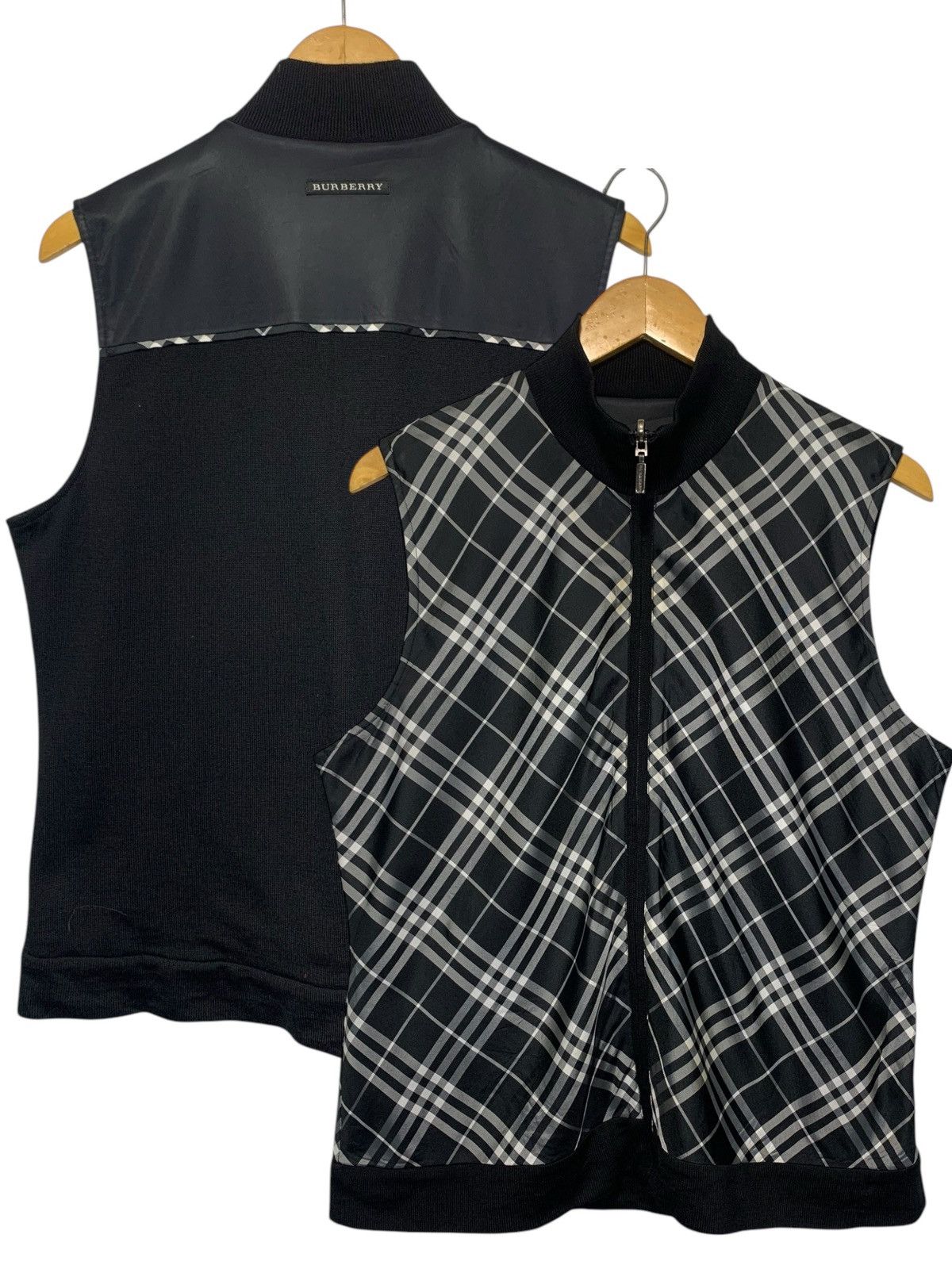 Burberry Burberry reversible novacheck vest Size US L / EU 52-54 / 3 - 17 Thumbnail