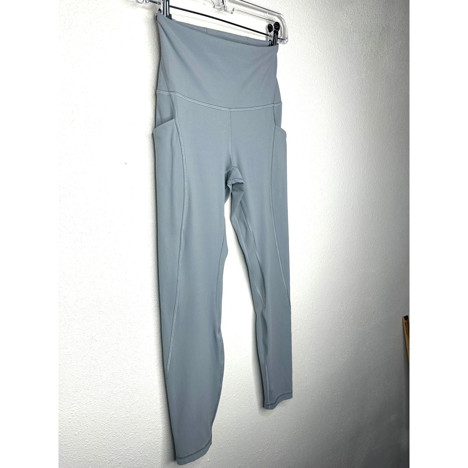 Lululemon Lululemon Gray High-Rise Pocketed Pants 4 Size 27" / US 4 / IT 40 - 2 Thumbnail