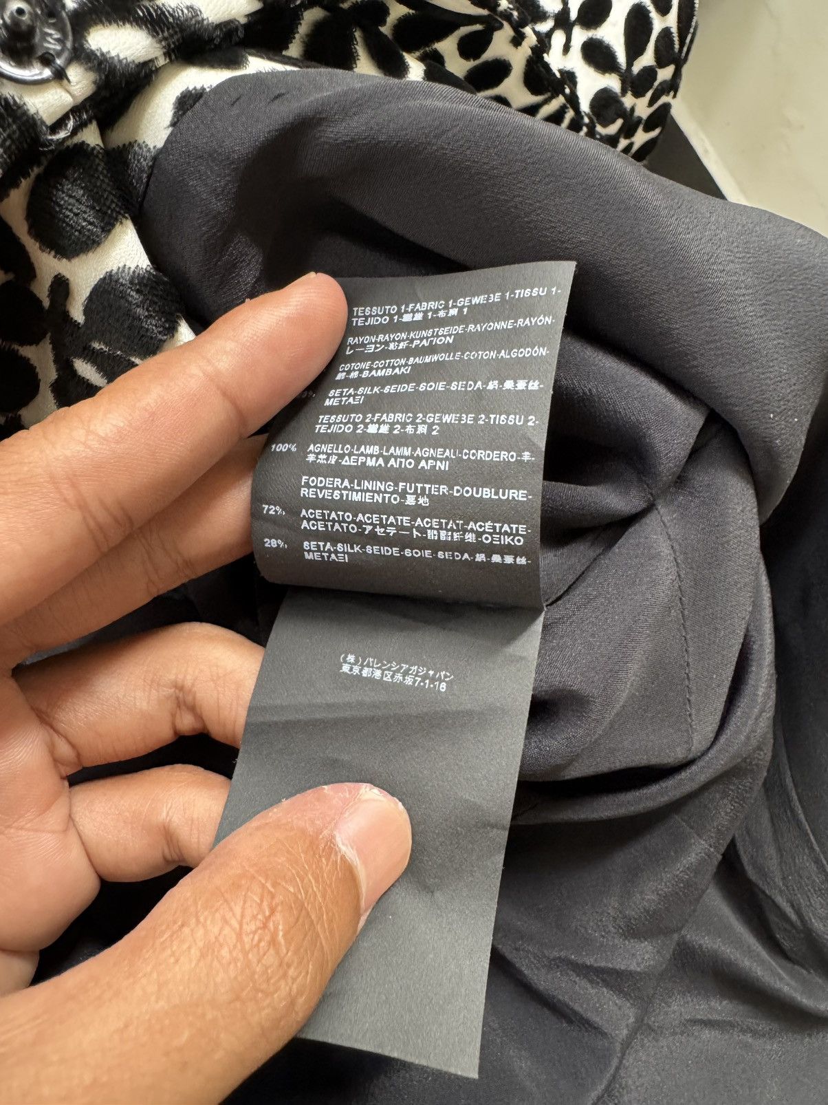 Balenciaga BALENCIAGA VELVET PATTERN COAT 🔥ULTRA RARE🔥 Size M / US 6-8 / IT 42-44 - 9 Thumbnail