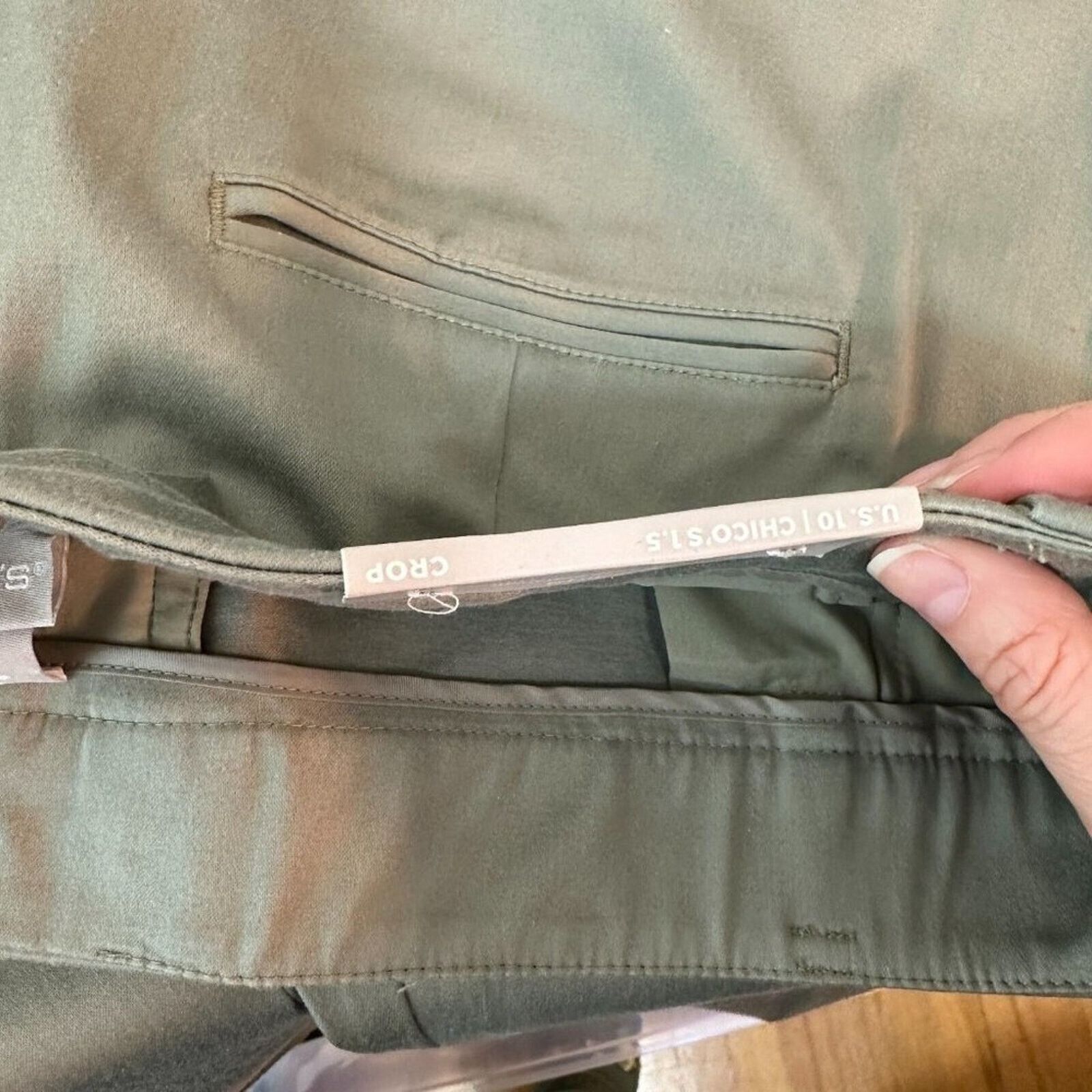 Chicos NWT Chico's Stretch Straight Cuffed Crop Pant Olive Gray 10 Size 32" / US 10 / IT 46 - 8 Thumbnail