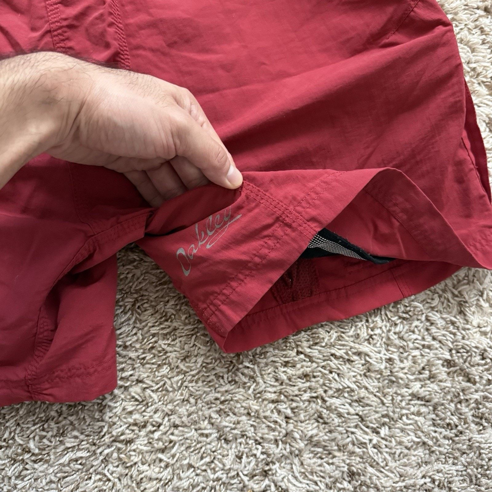 Oakley × Vintage Vintage Oakley Y2K Utility Tactical Red Cargo Shorts Baggy Size US 32 / EU 48 - 6 Thumbnail