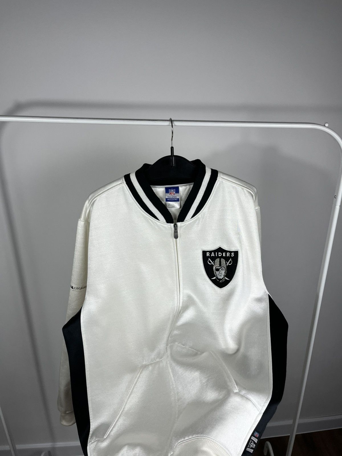 Reebok NFL Raiders Reebok Zip Up Jacket White Black L Size Size US L / EU 52-54 / 3 - 13 Thumbnail