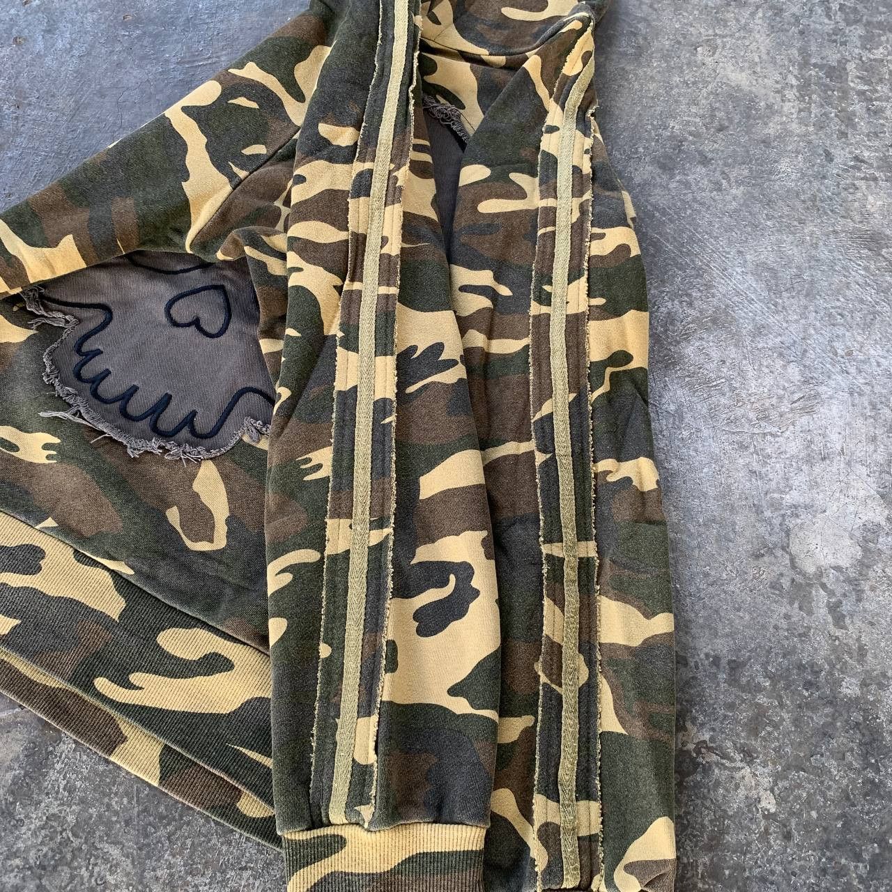 HYDROGEN Vintage Y2K HYDROGEN Big Skull Logo Army Hoodie Size US M / EU 48-50 / 2 - 4 Thumbnail