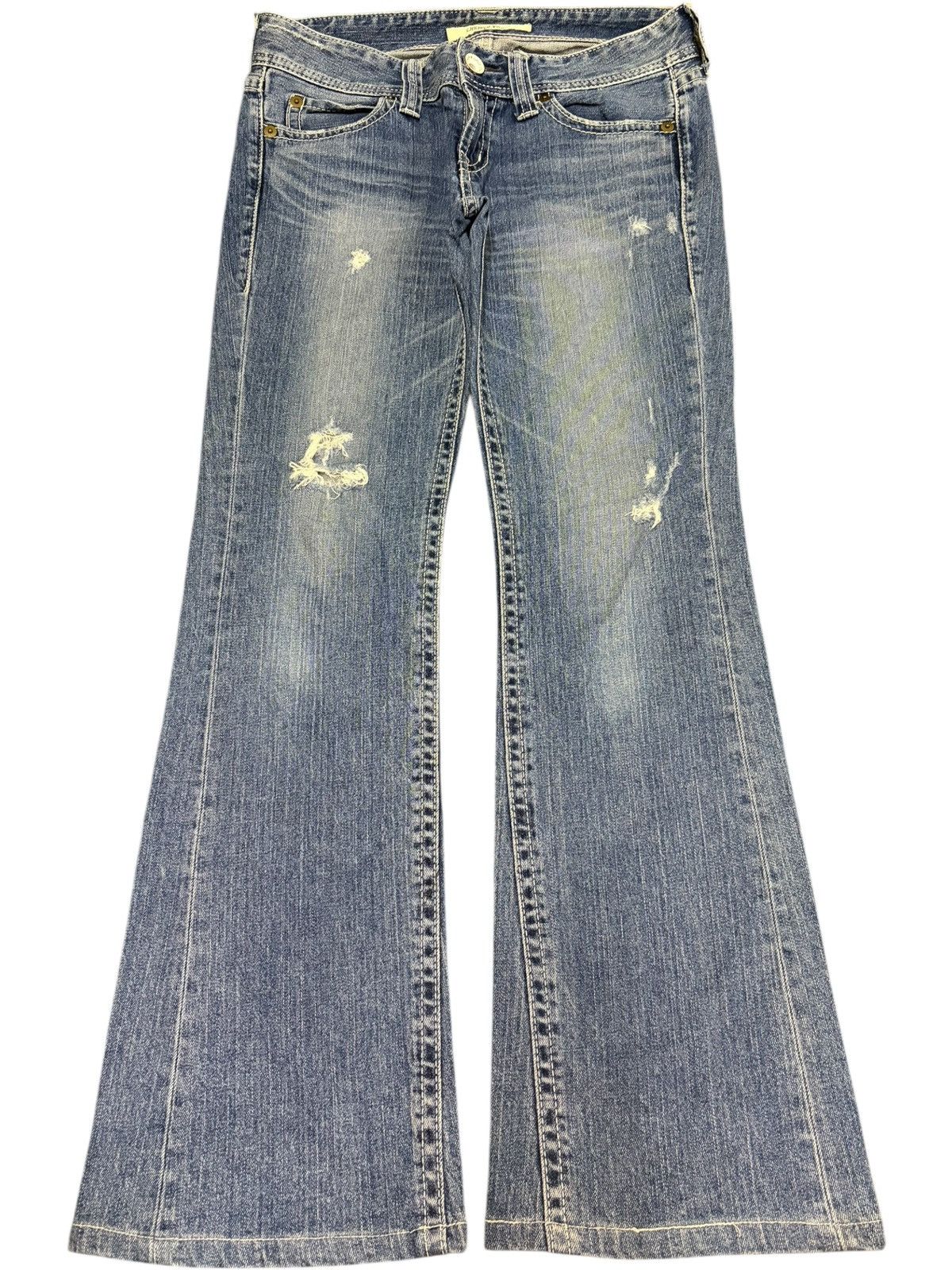 Uniqlo Vintage Japanese Uniqlo Blue Wash Distress Flare Jeans Size 31" - 1 Thumbnail