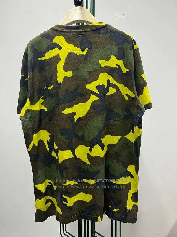 Valentino Valentino Camouflage Yellow Cotton T-Shirt . Size US XL / EU 56 / 4 - 2 Thumbnail