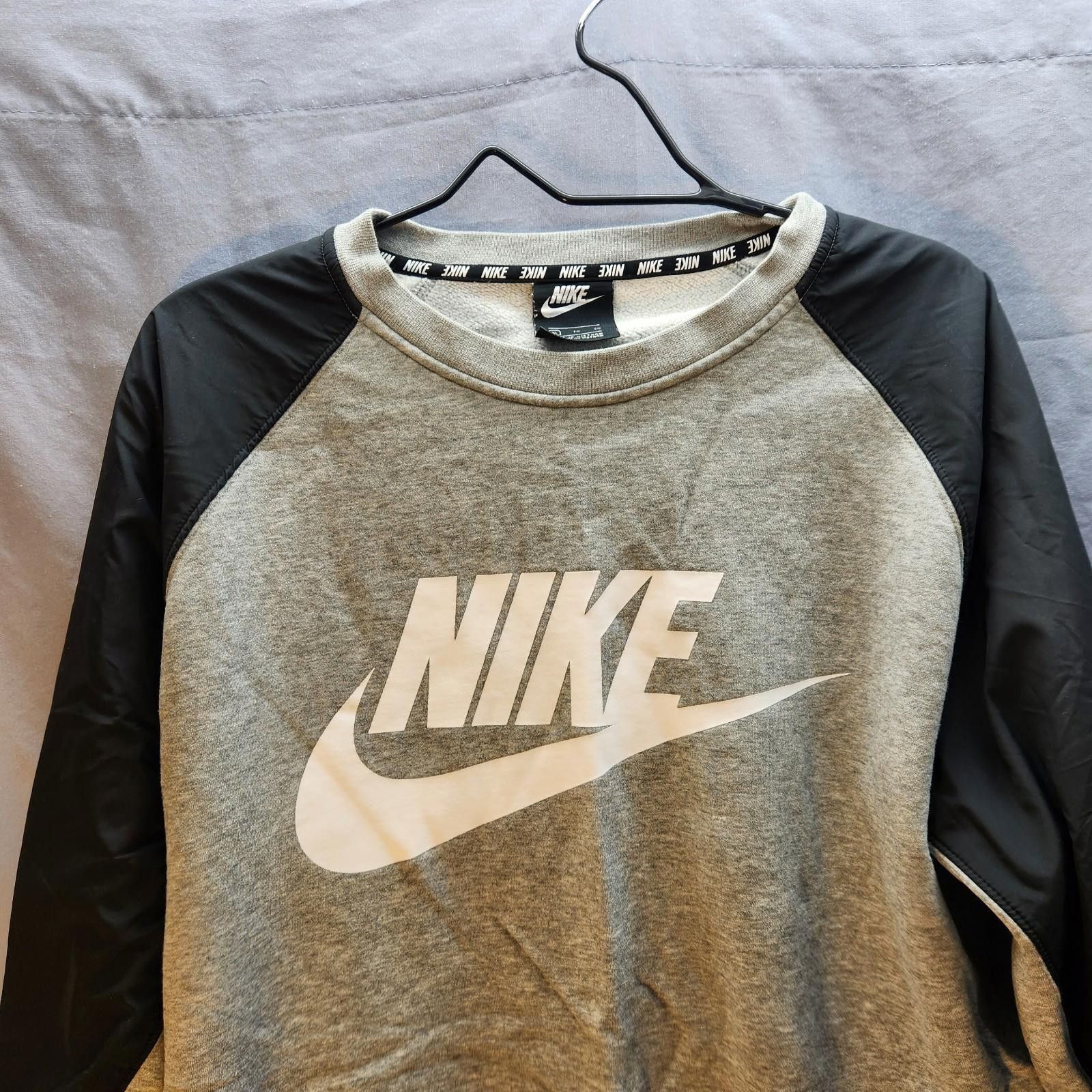 Nike Nike Gray Panel Sweatshirt Windbreaker Arms Men Size XL Size US XL / EU 56 / 4 - 2 Thumbnail