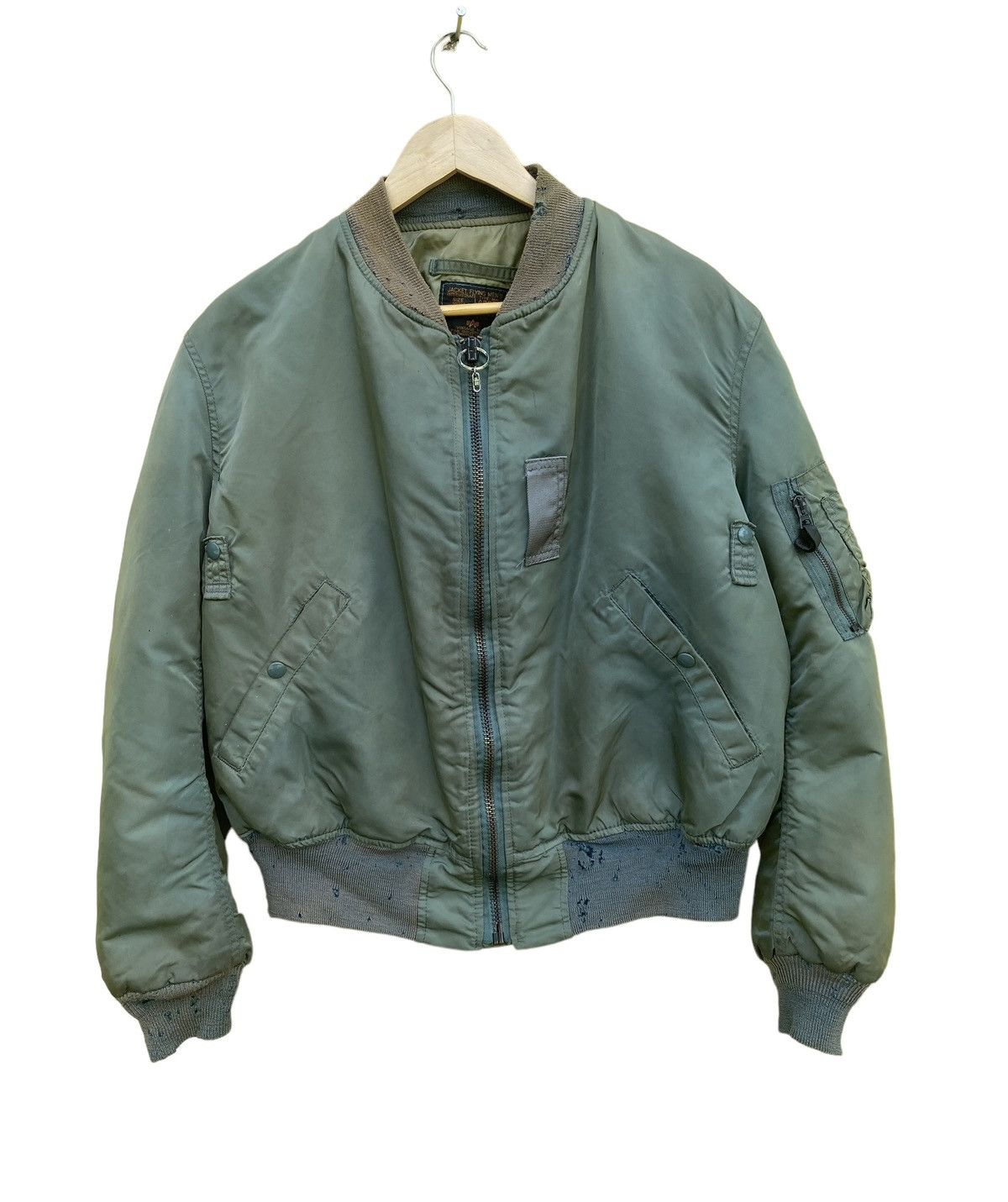 Alpha Industries Vintage MA-1 Alpha industries flying bomber jacket Size US L / EU 52-54 / 3 - 1 Thumbnail