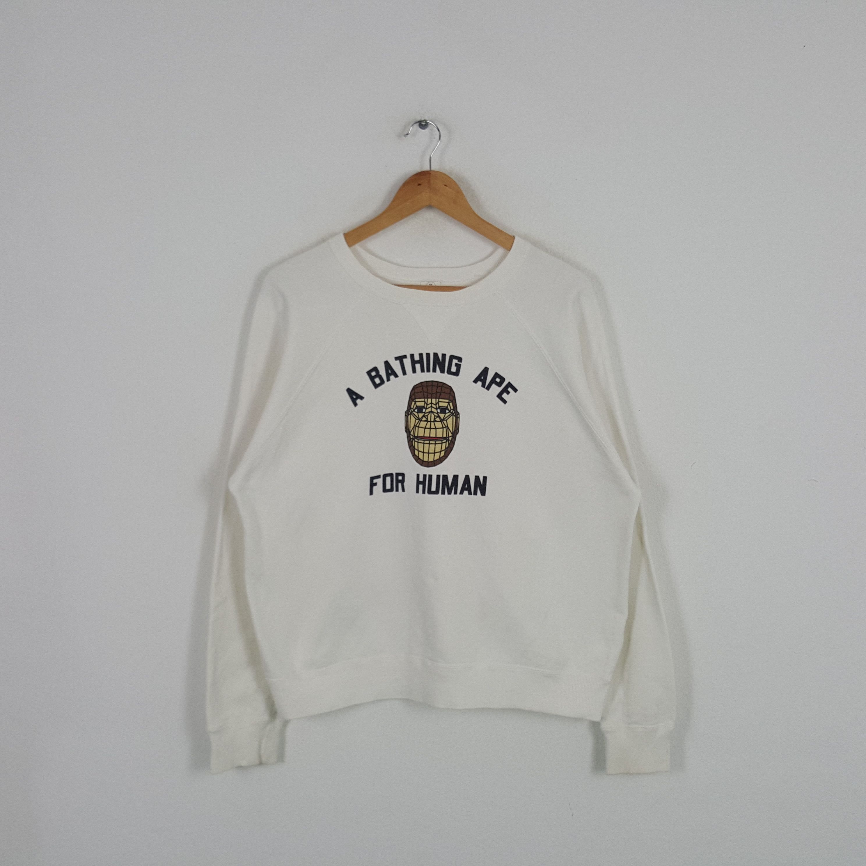 Bape × Vintage A Bathing Ape for Human Crewneck Size US L / EU 52-54 / 3 - 1 Thumbnail