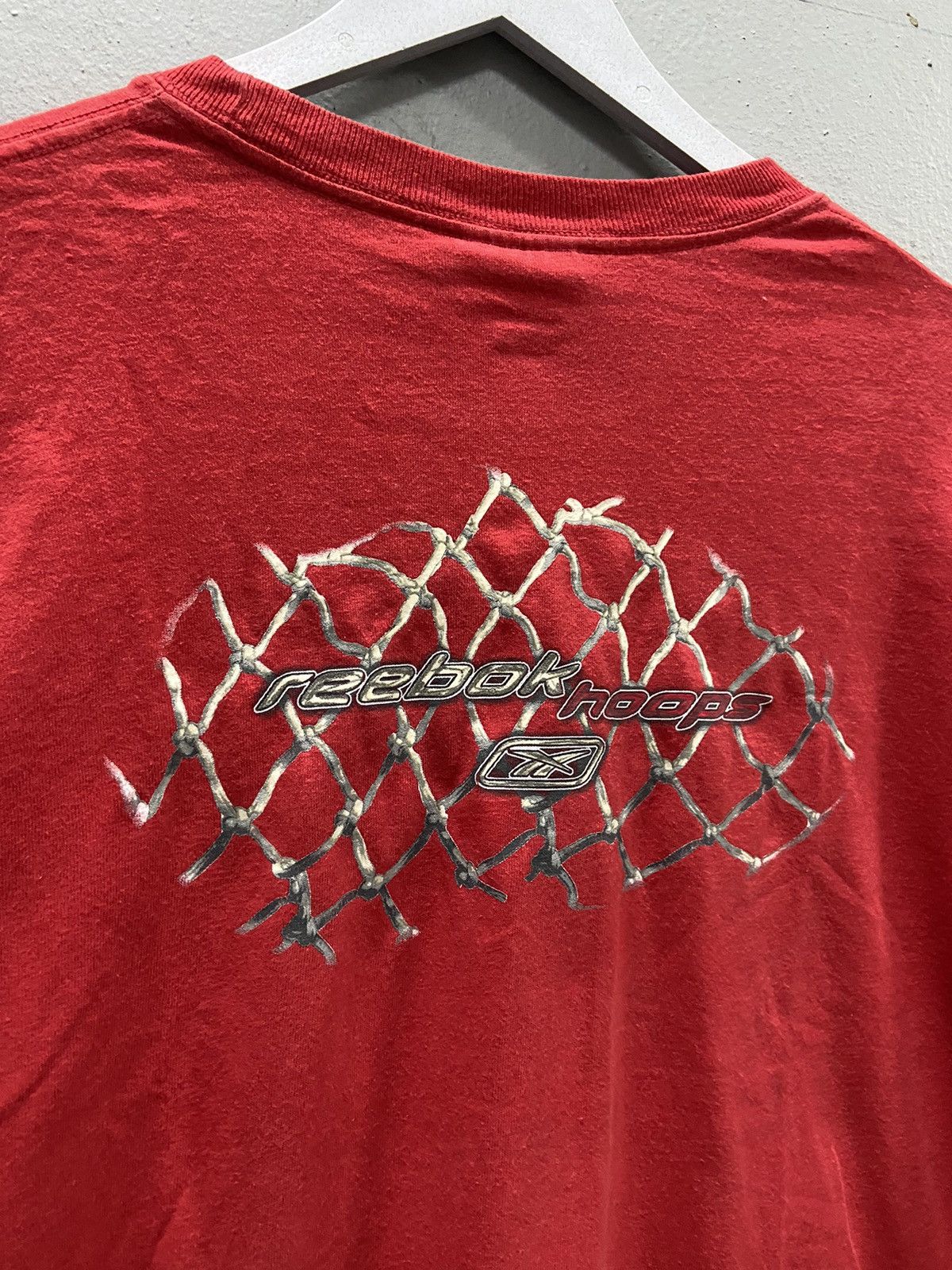 Reebok VINTAGE REEBOK Y2K HOOPS NBA TEE SHIRT Size US XL / EU 56 / 4 - 3 Thumbnail