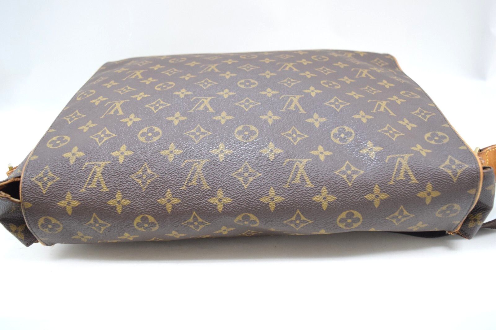 Louis Vuitton Louis Vuitton Abbesses Crossbody Bag Monogram M45257 Size ONE SIZE - 3 Thumbnail