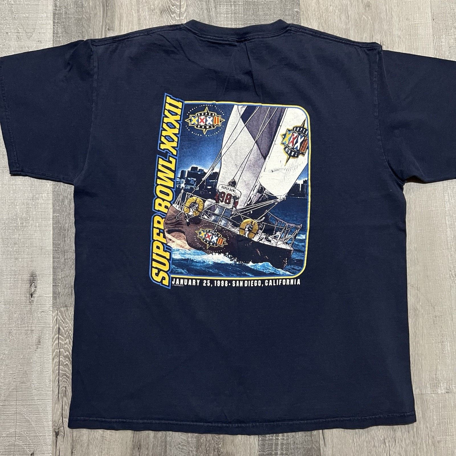 Nutmeg Vintage Super Bowl 1998 Denver Broncos Green Bay T Shirt XL Size US XL / EU 56 / 4 - 1 Thumbnail