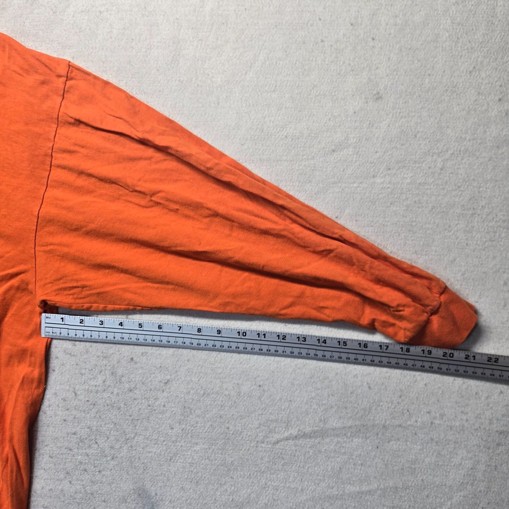 Vintage VINTAGE No (brand) Virginia Tech Hokies VT VT Hokies Tee Shirt Long Sleeve Adult 3XL Orange Mens Shirt Size US XXL / EU 58 / 5 - 3 Thumbnail