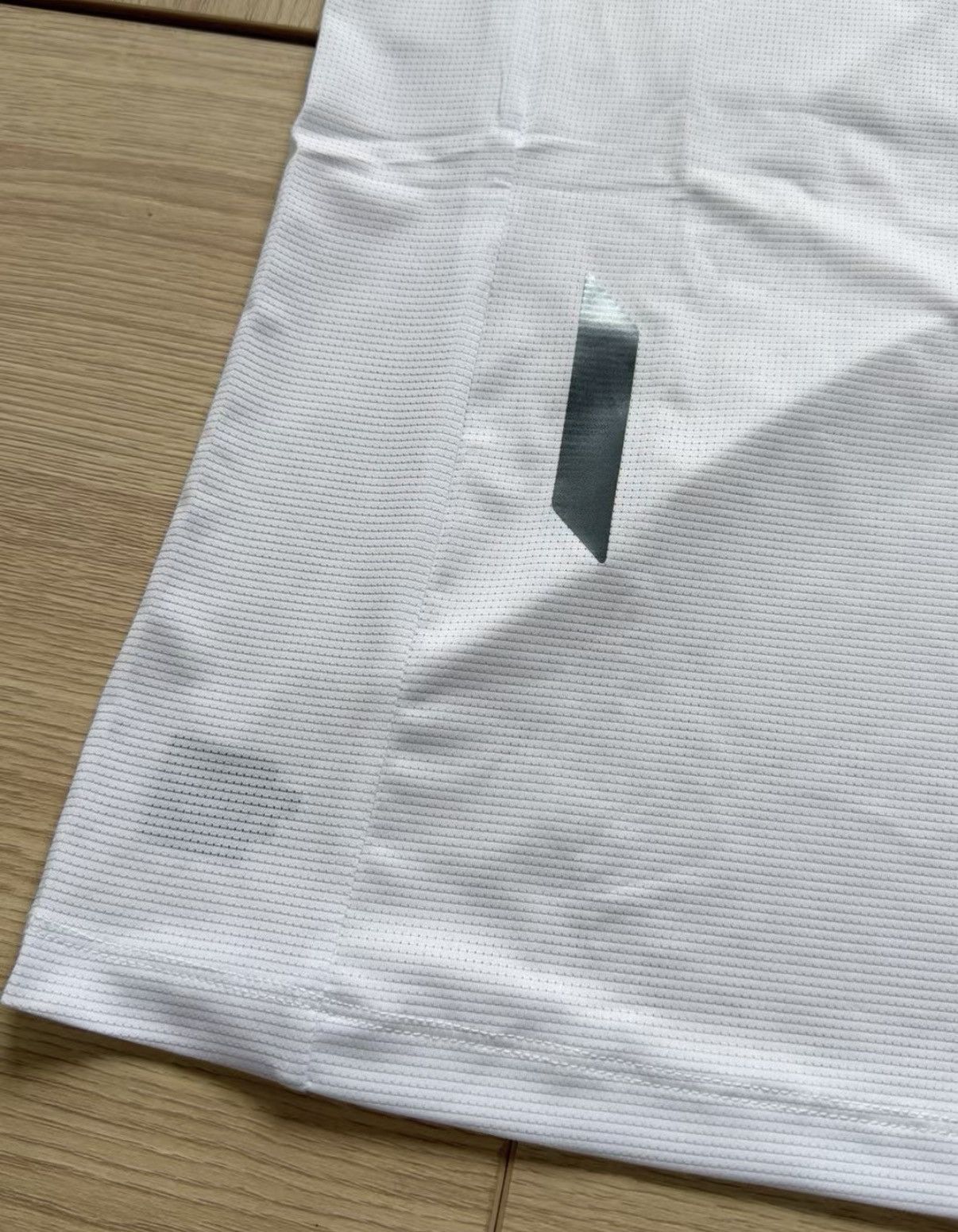 SOAR Running SOAR X RUN Professional Racing Running Short Sleeve Tee J44 Size US L / EU 52-54 / 3 - 2 Thumbnail
