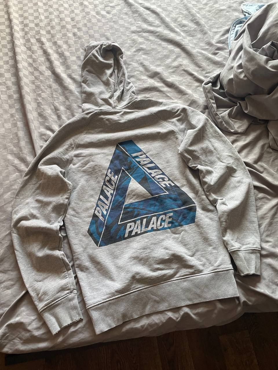 Palace Vintage distressed big logo palace hoodie thrashed hype Size US M / EU 48-50 / 2 - 13 Thumbnail