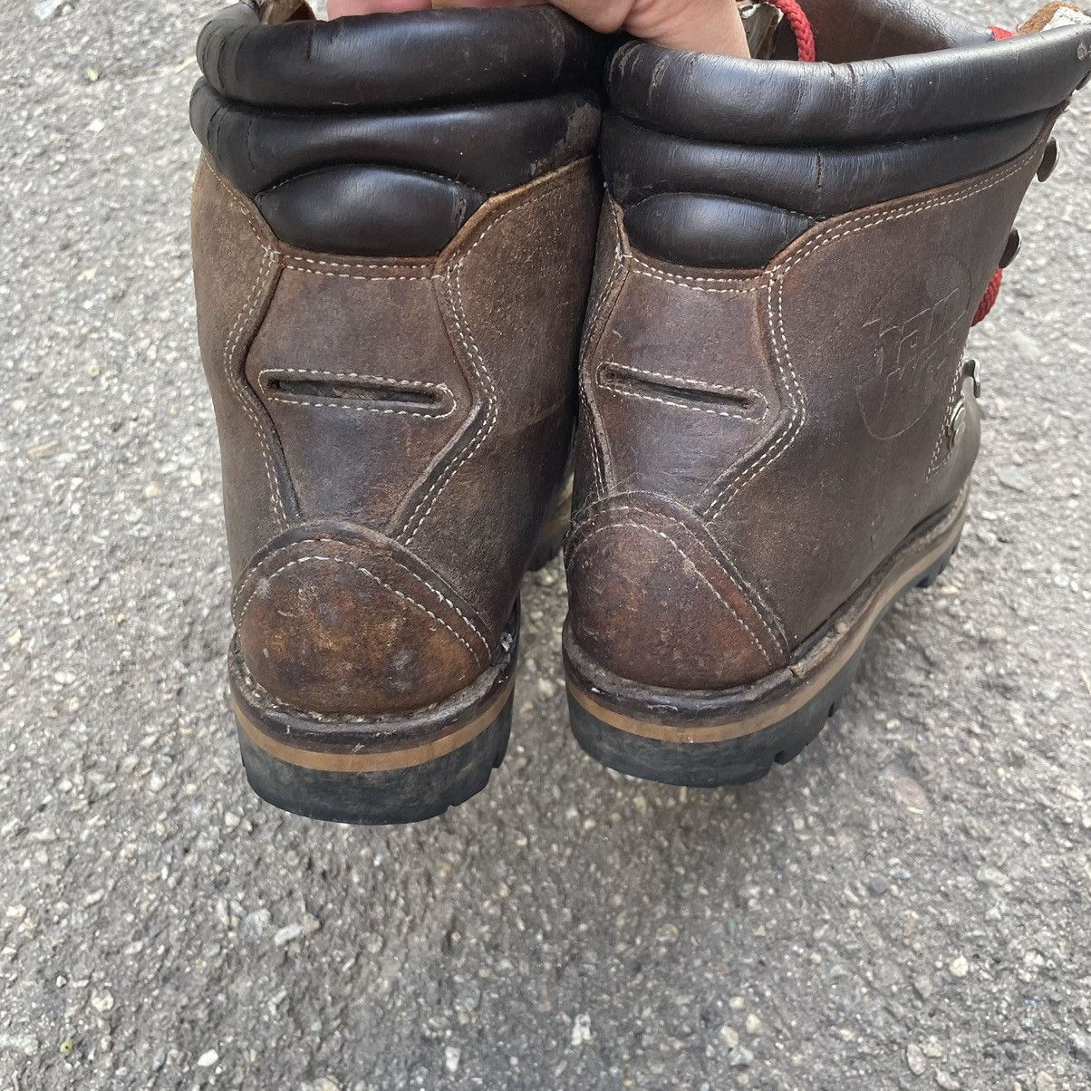 Hanwag × Japanese Brand VINTAGE 90s hanwag hiking boots ski tashi military arm SHOES Size US 7.5 / EU 40-41 - 7 Thumbnail
