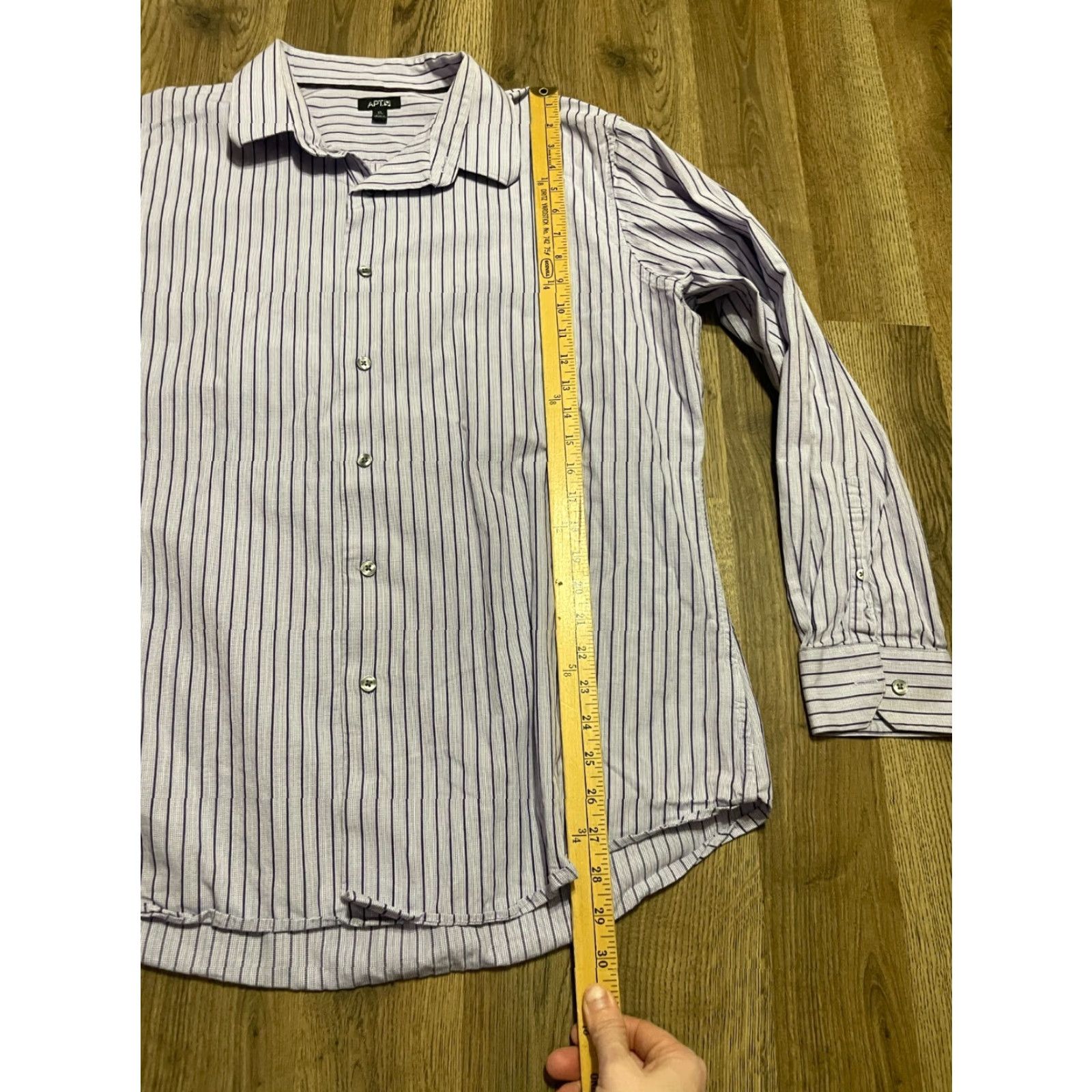 Apt. 9 Apt.9 Men's XL Purple Striped Button-Up Long Sleeve Shirt User: Apt.9 Men's Size XL Purple Striped Button-Up Long Sleeve Shirt Size US XL / EU 56 / 4 - 7 Thumbnail