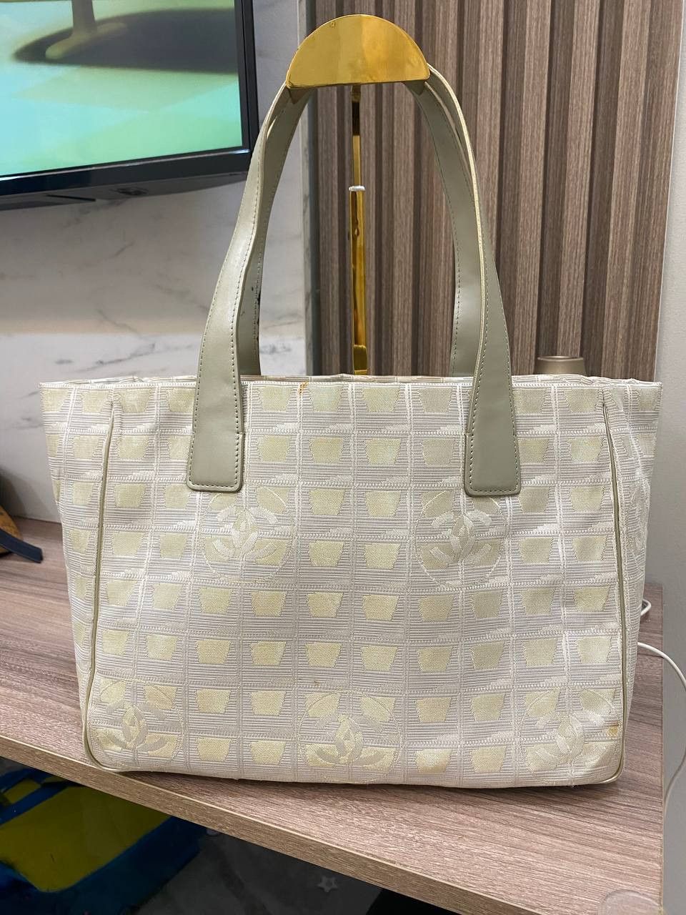 Chanel CHANEL Tote Bag New Travel Nylon White Ladies Size ONE SIZE - 1 Thumbnail