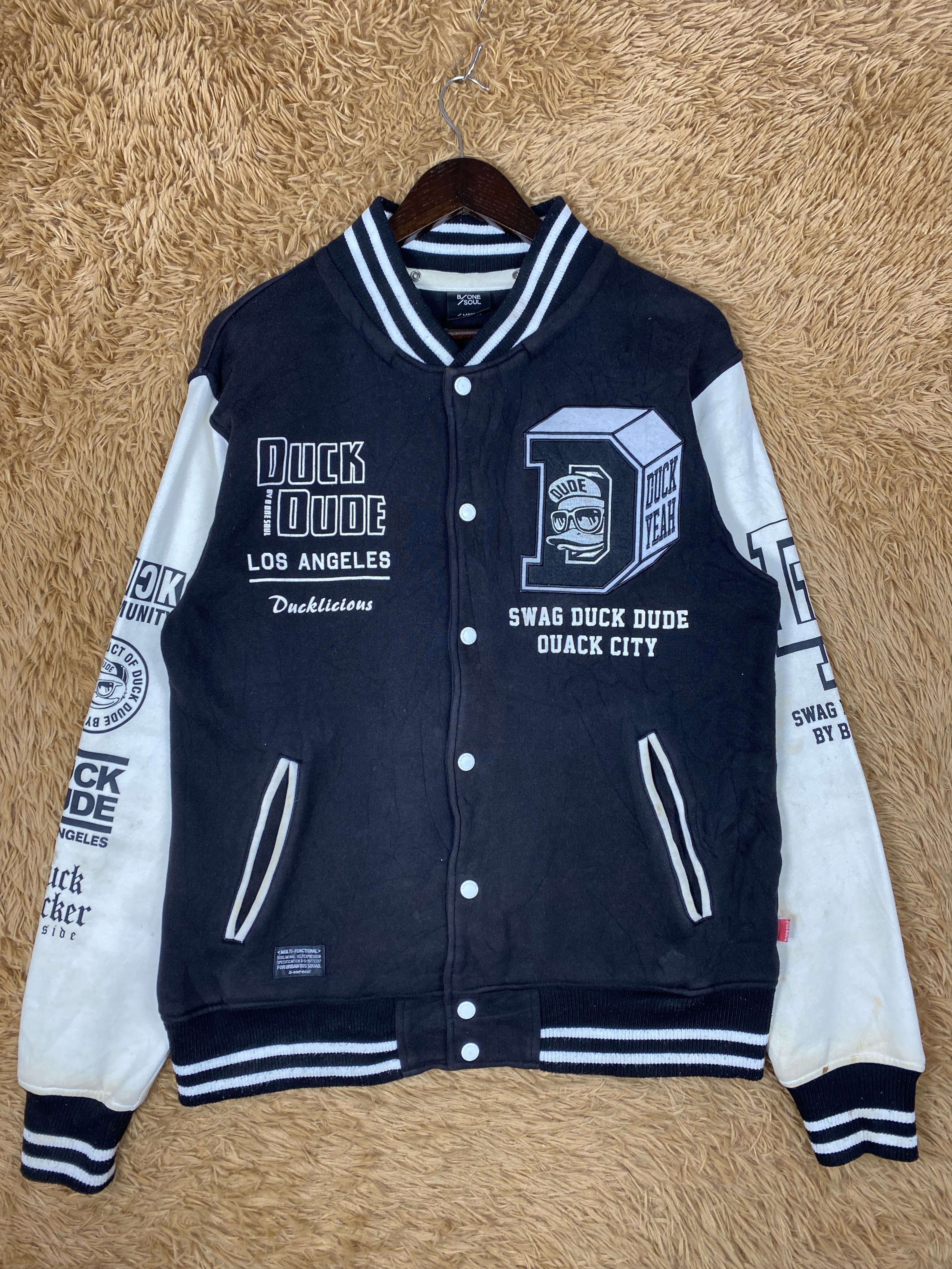 MLB Vintage Swag Duck Dude Button Varsity Sweatshirts PS0393 Size US L / EU 52-54 / 3 - 1 Thumbnail