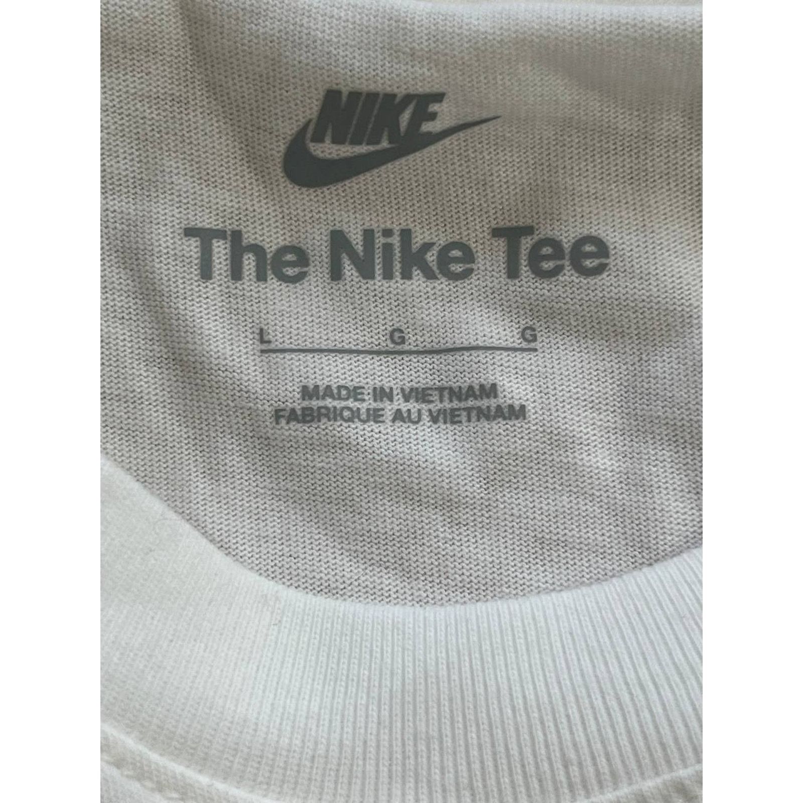 Nike Nike White Short birthday Tee Large A001752 Size US L / EU 52-54 / 3 - 5 Thumbnail